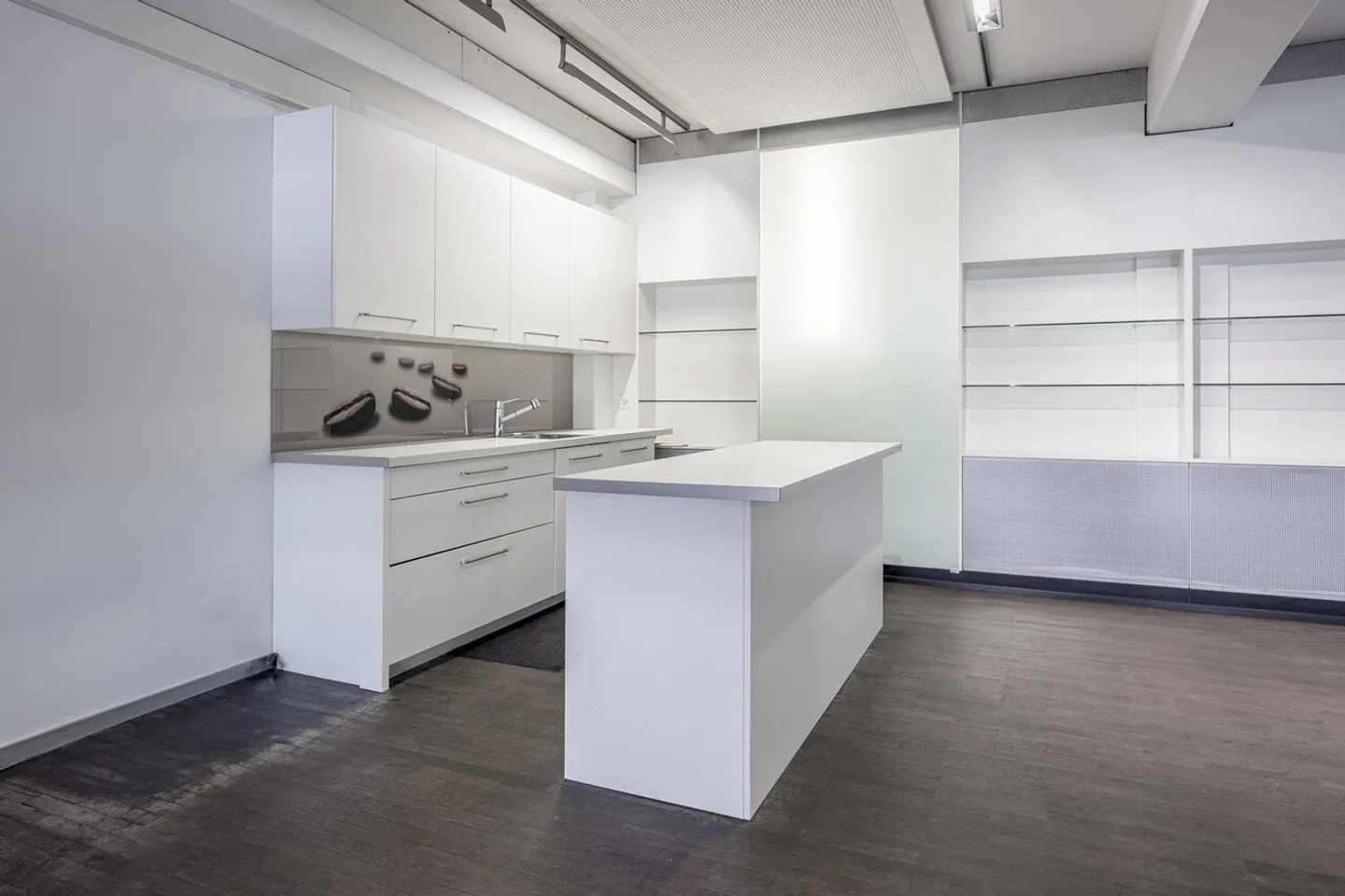 Representative office and exhibition space with unbeatable advantages - Photo 7 of 11