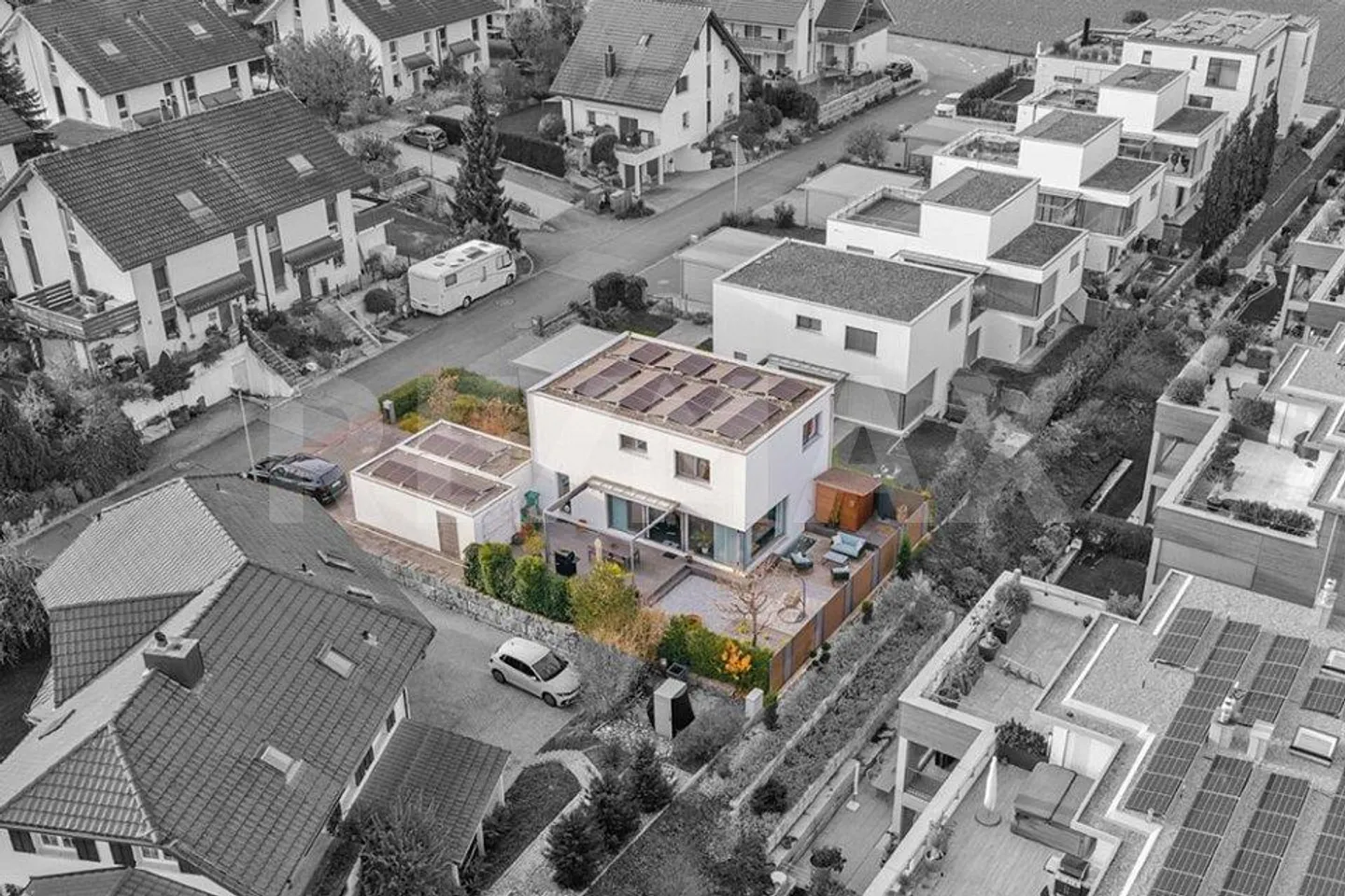 Maison individuelle moderne et indépendante avec aménagement de jardin intelligent - Photo 2 sur 11