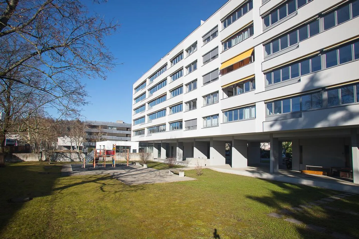 Appartement familial avec vue dans le quartier Mischeli - Photo 5 sur 8