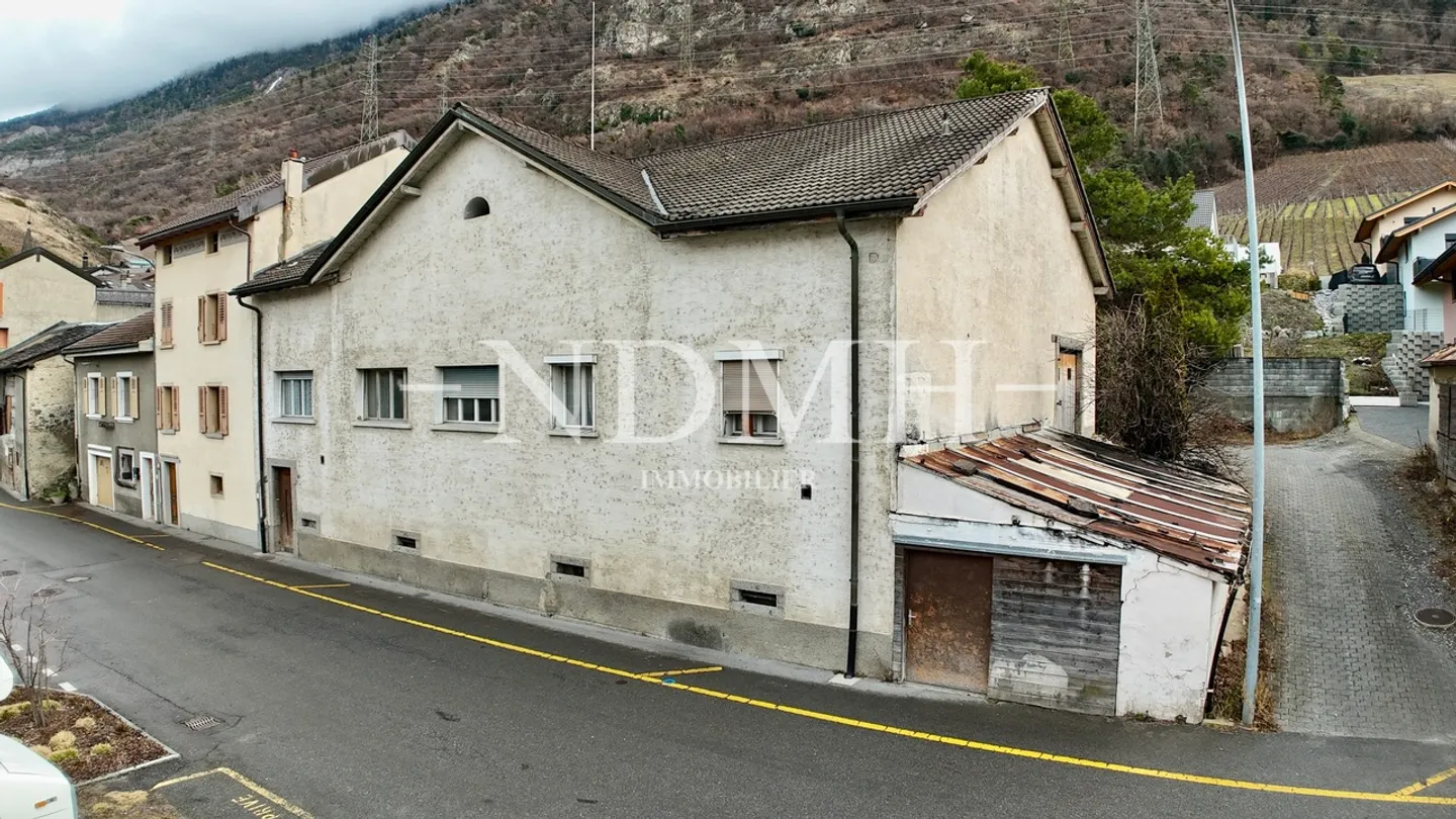 Bien d'investissement à Charrat - Photo 1 sur 9