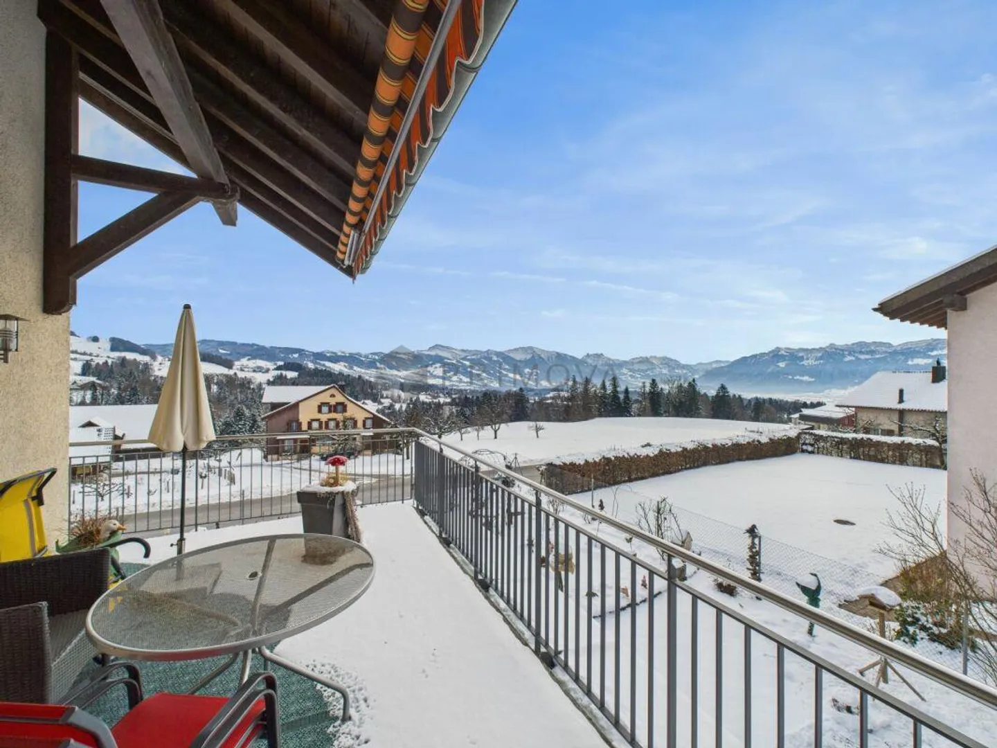 Geräumiges Familienhaus mit Garten - Foto 14 von 15