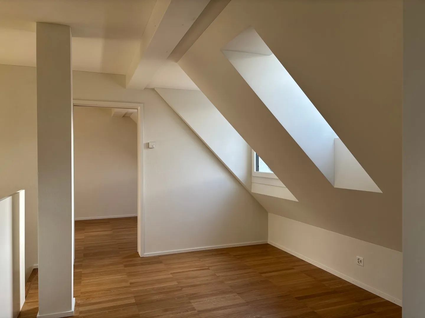 Appartement moderne 3,5 pièces avec balcon à Zurich - Photo 9 sur 9