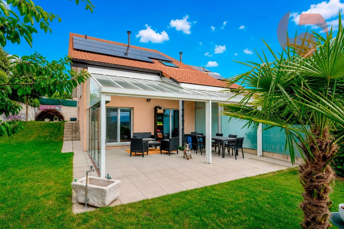 Magnificent 4.5-room villa with panoramic view of the Jura and the countryside - Photo 1 of 13