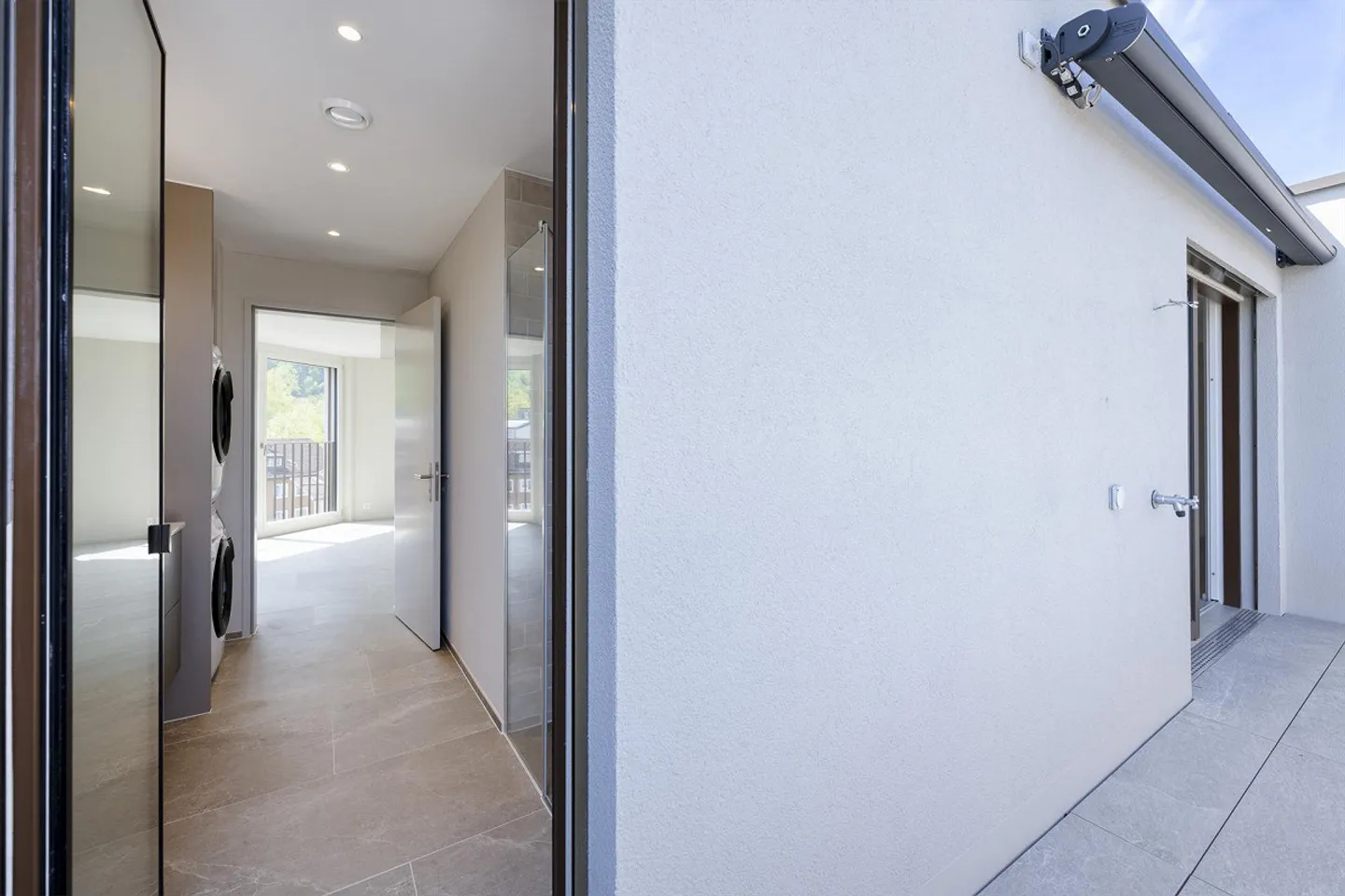 Exclusive 2.5-room penthouse apartment with two terraces - Photo 6 of 8