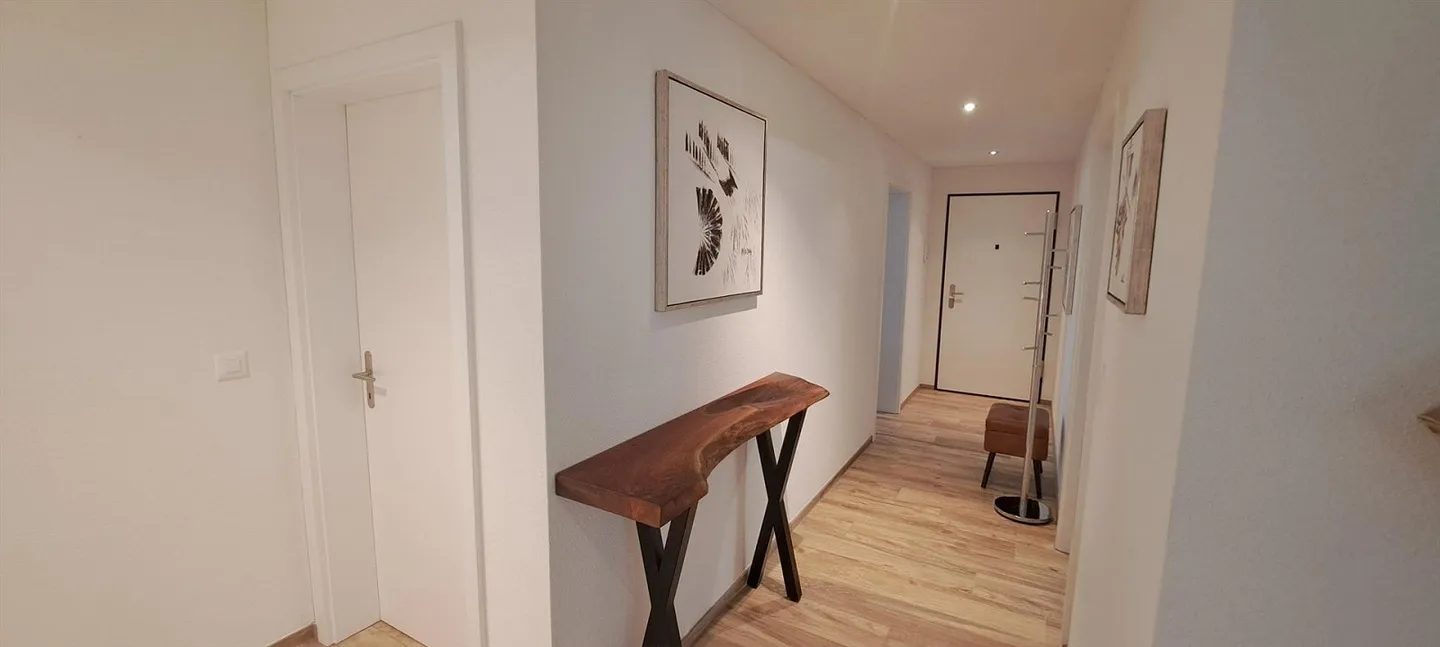 Appartamento 4 1/2 stanze a Winznau incluso 3 posti auto e stanza hobby - Foto 7 di 25