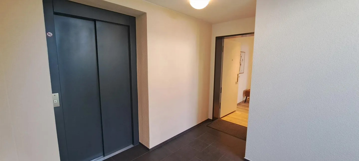 Appartamento 4 1/2 stanze a Winznau incluso 3 posti auto e stanza hobby - Foto 8 di 25