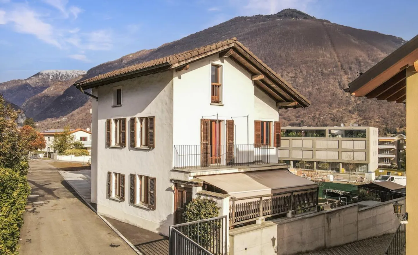 Losone - Maison bifamiliale tessinoise - Photo 1 sur 16