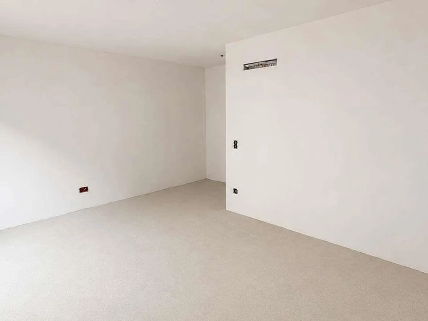 NUOVA RESIDENZA, ULTIMI DUE APPARTAMENTI 3.5 STANZE CON GIARDINO PRIVATO - Foto 9 di 11