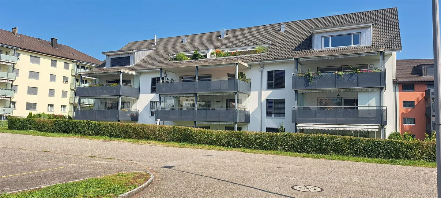 Appartamento 4 1/2 stanze a Winznau incluso 3 posti auto e stanza hobby - Foto 20 di 25