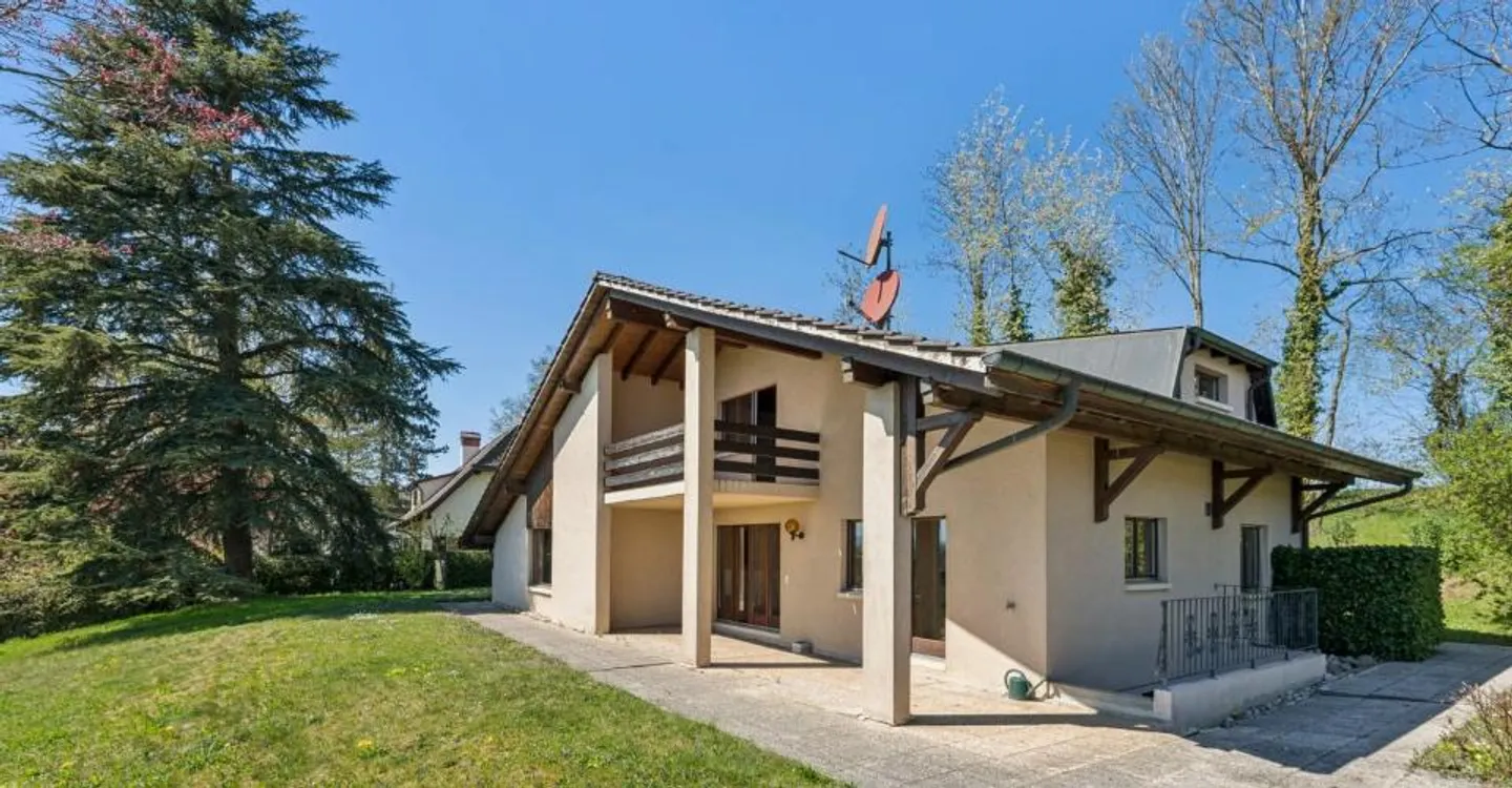 Maison Individuelle Charmante - Photo 1 sur 12