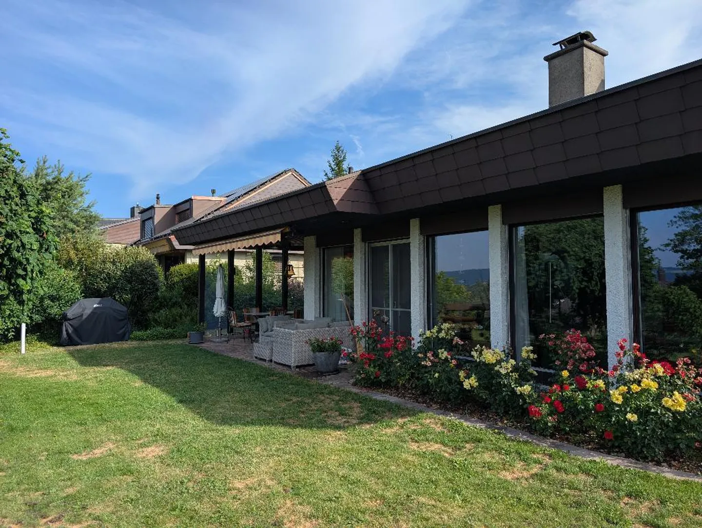 Detached Single-Family Home with Scenic Views and Expansion Potential - Photo 1 of 16