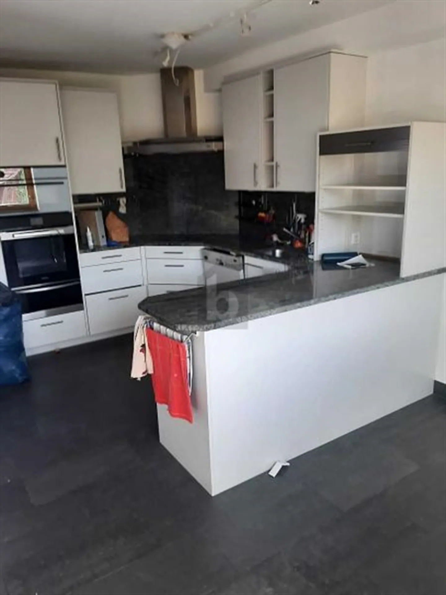 CENTRAL, LUMINEUX ET FAMILIAL - Photo 2 sur 5