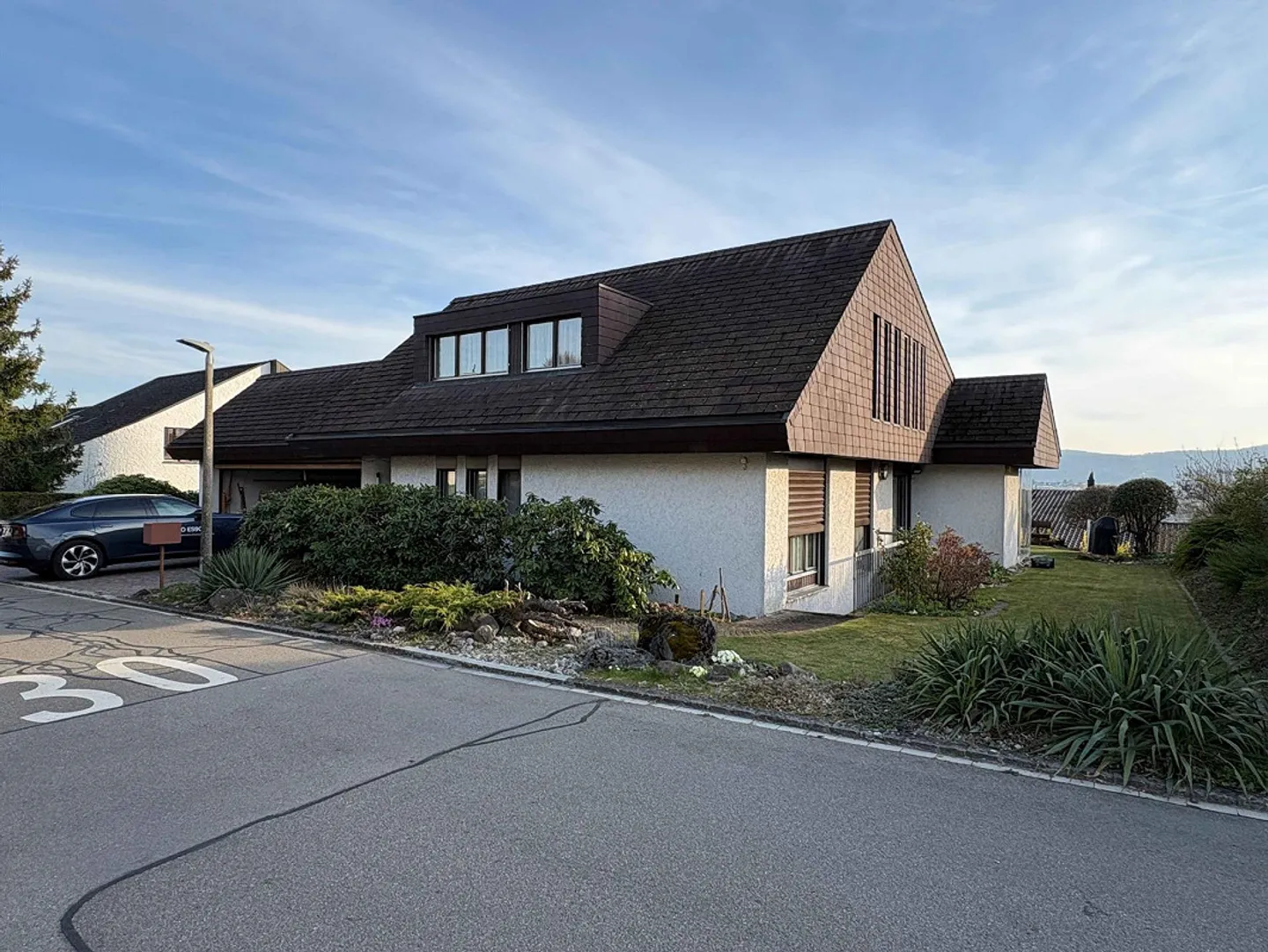 Detached Single-Family Home with Scenic Views and Expansion Potential - Photo 3 of 16
