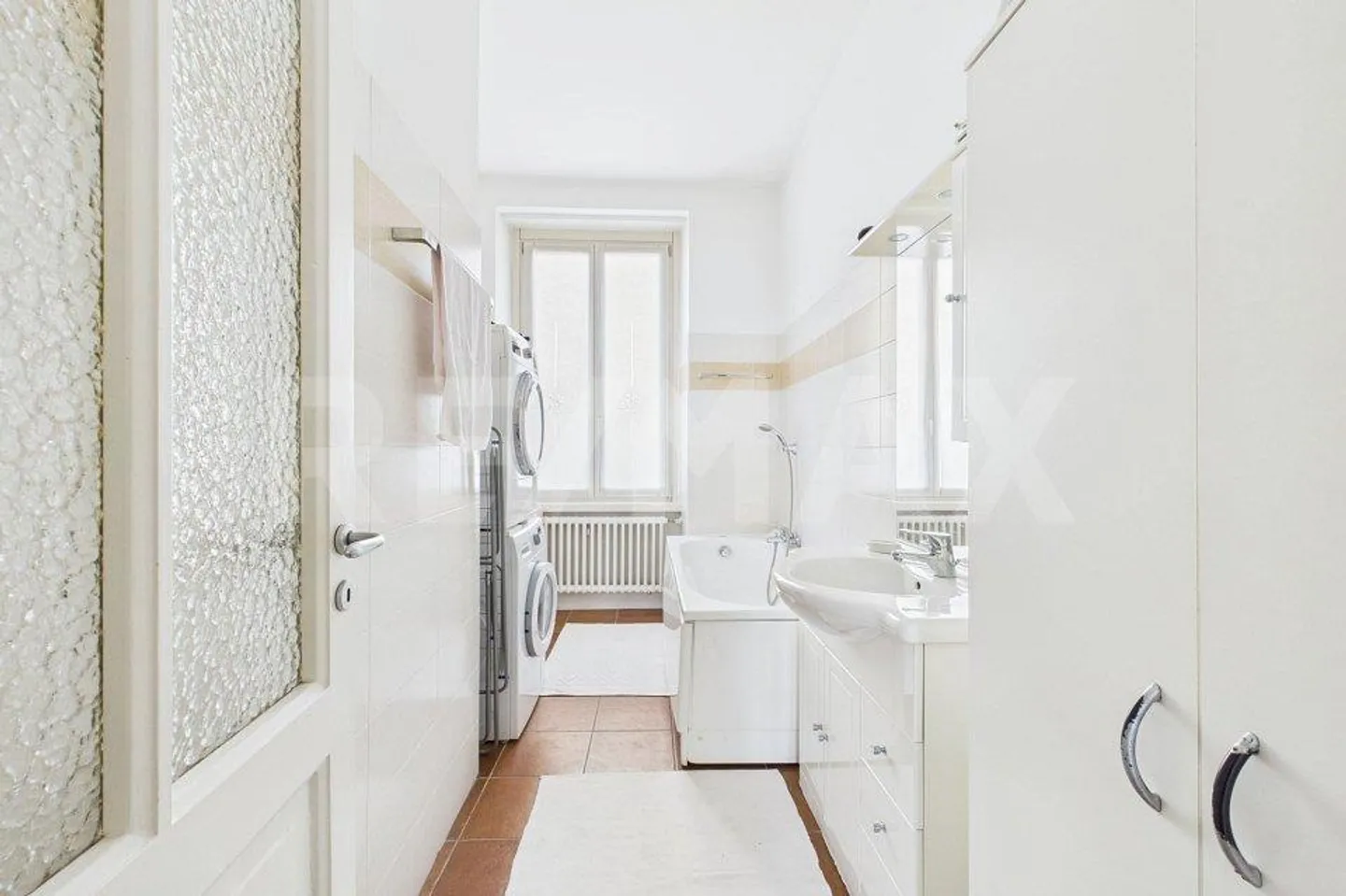 Elegante Wohnung mit Balkon - Foto 8 von 11