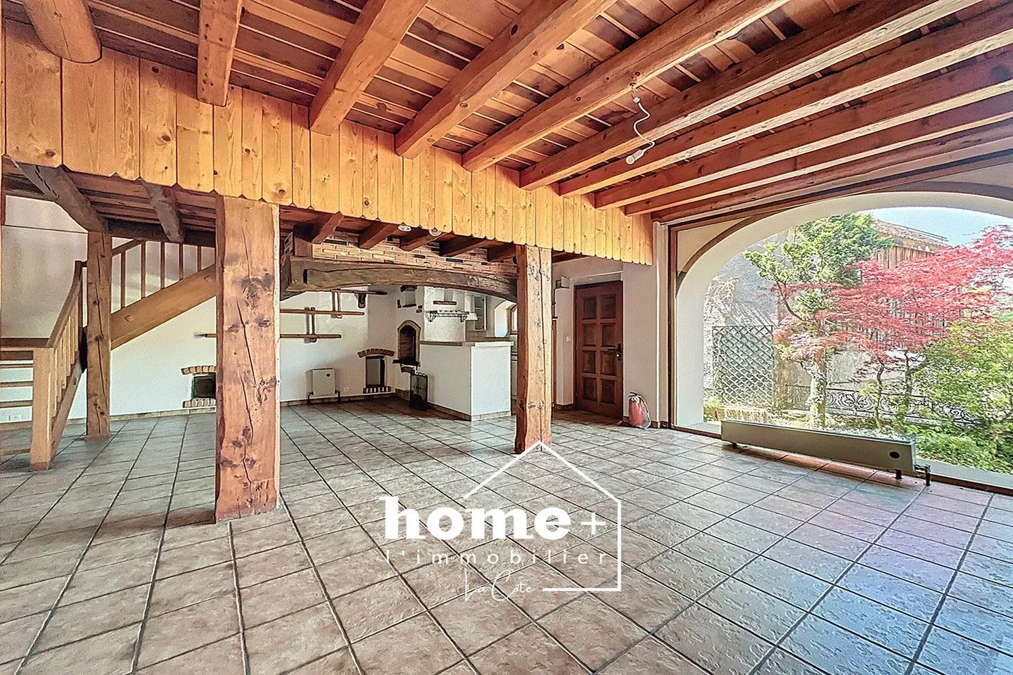 Exclusively - Triplex Loft - Photo 1 of 10