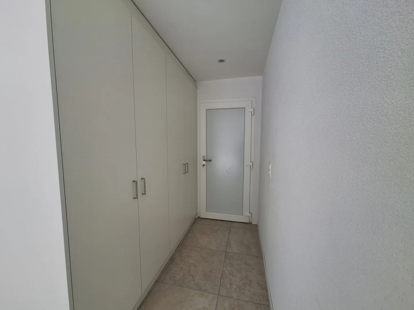 MAGNIFIKANTE 2.5-ZIMMER-WOHNUNG IM EG - Foto 5 von 6