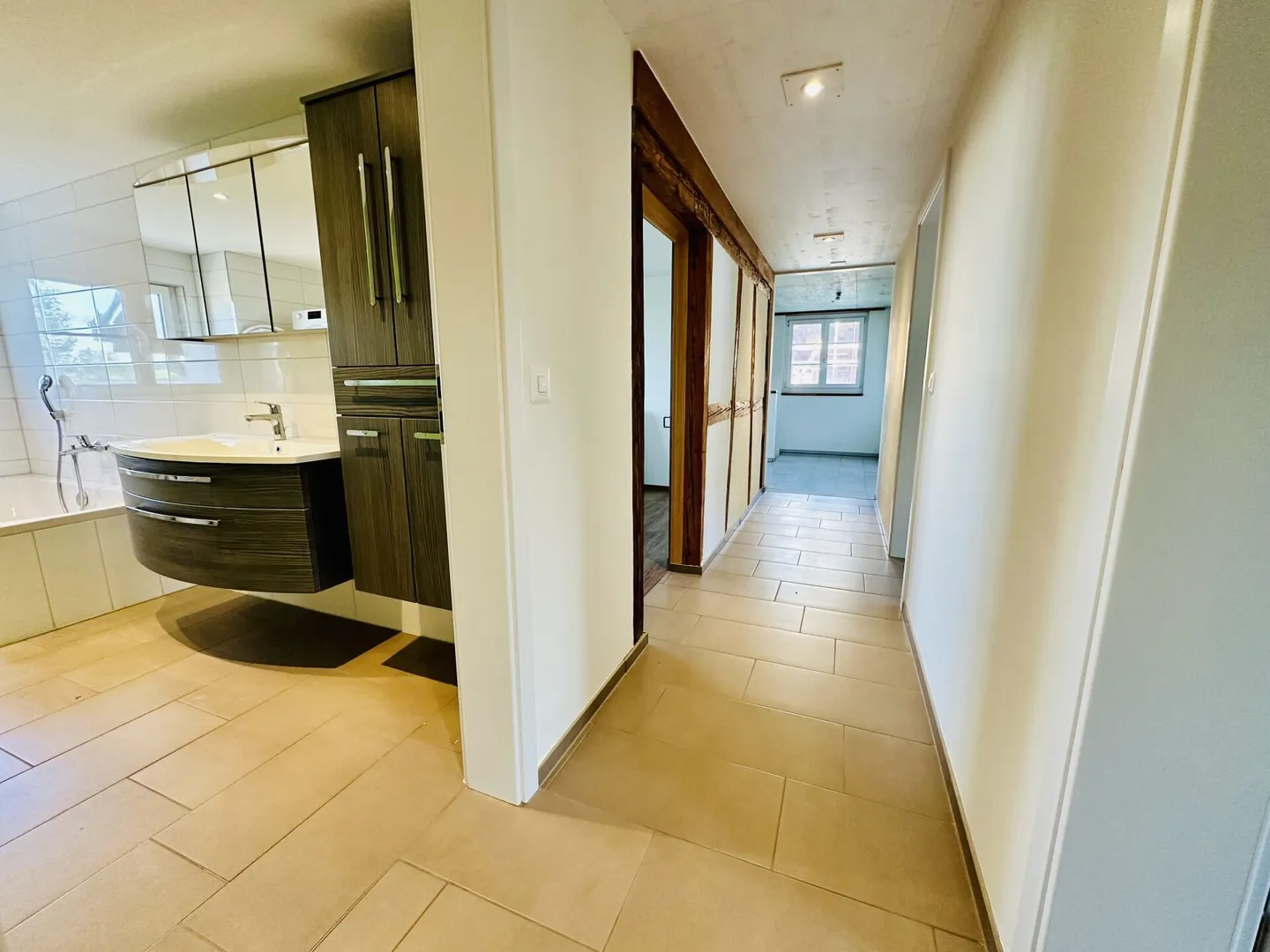 Casa singola in affitto - Foto 6 di 7