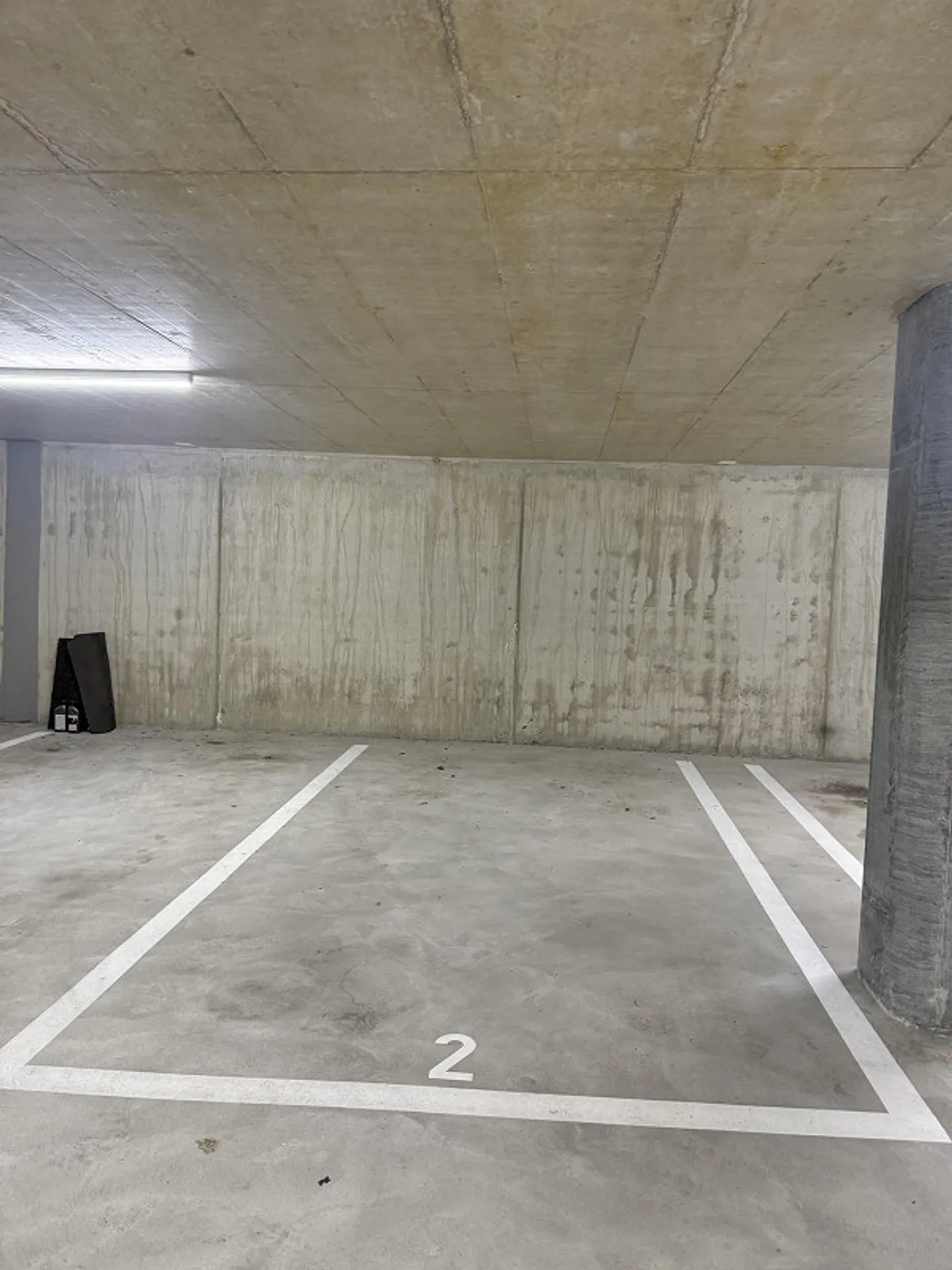 Posto auto in garage sotterranea - Foto 3 di 5