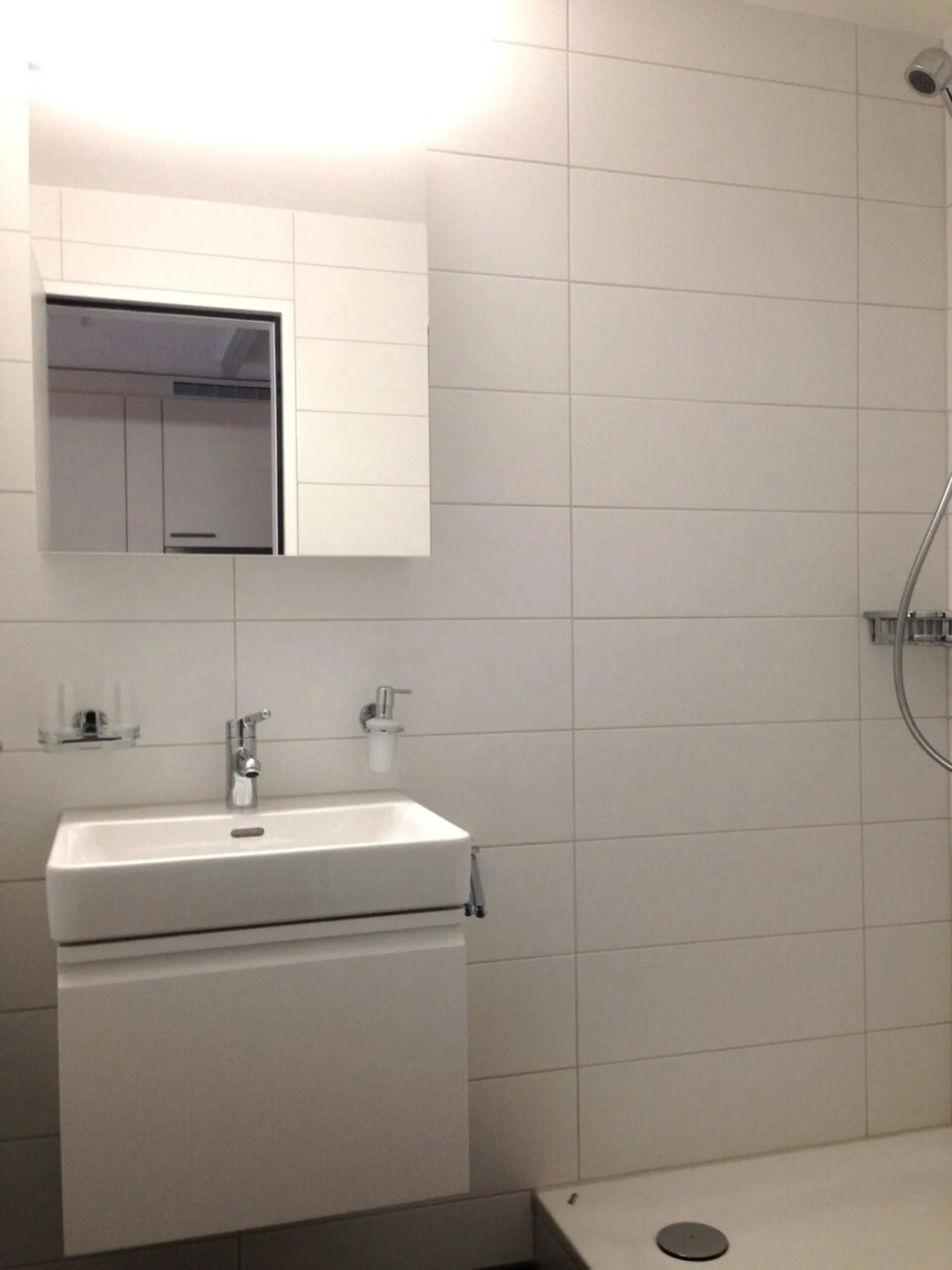 Appartamento spazioso con 2 camere - Foto 5 di 7