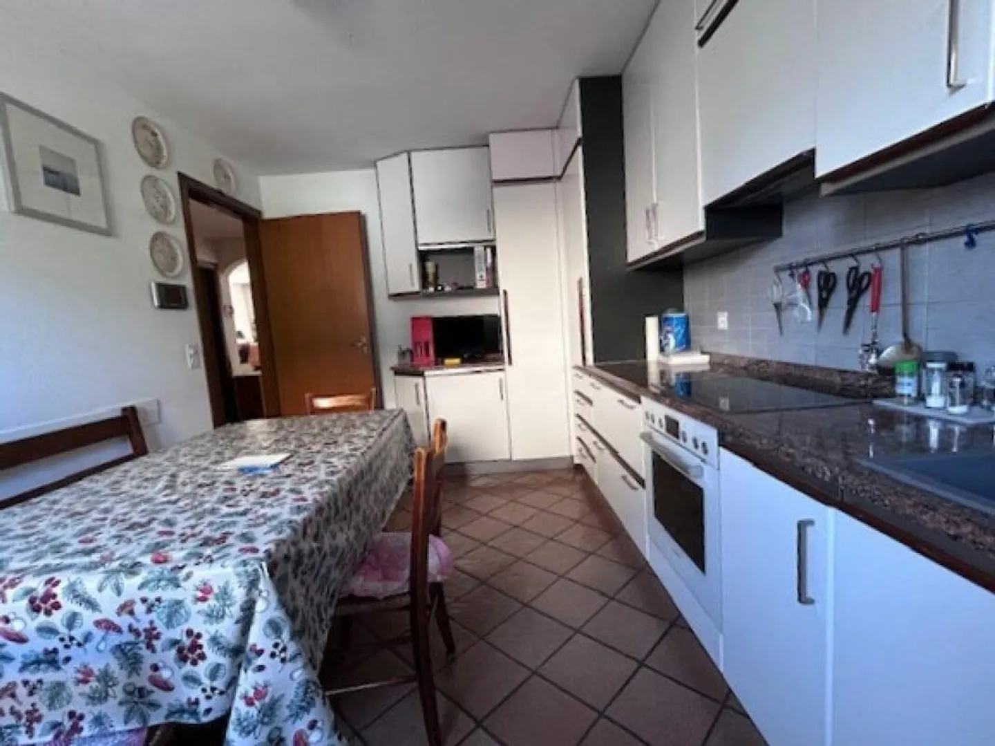 REIHENHAUS 4 SCHLAFZIMMER - GARTEN UND TAVERNE - Foto 4 von 30