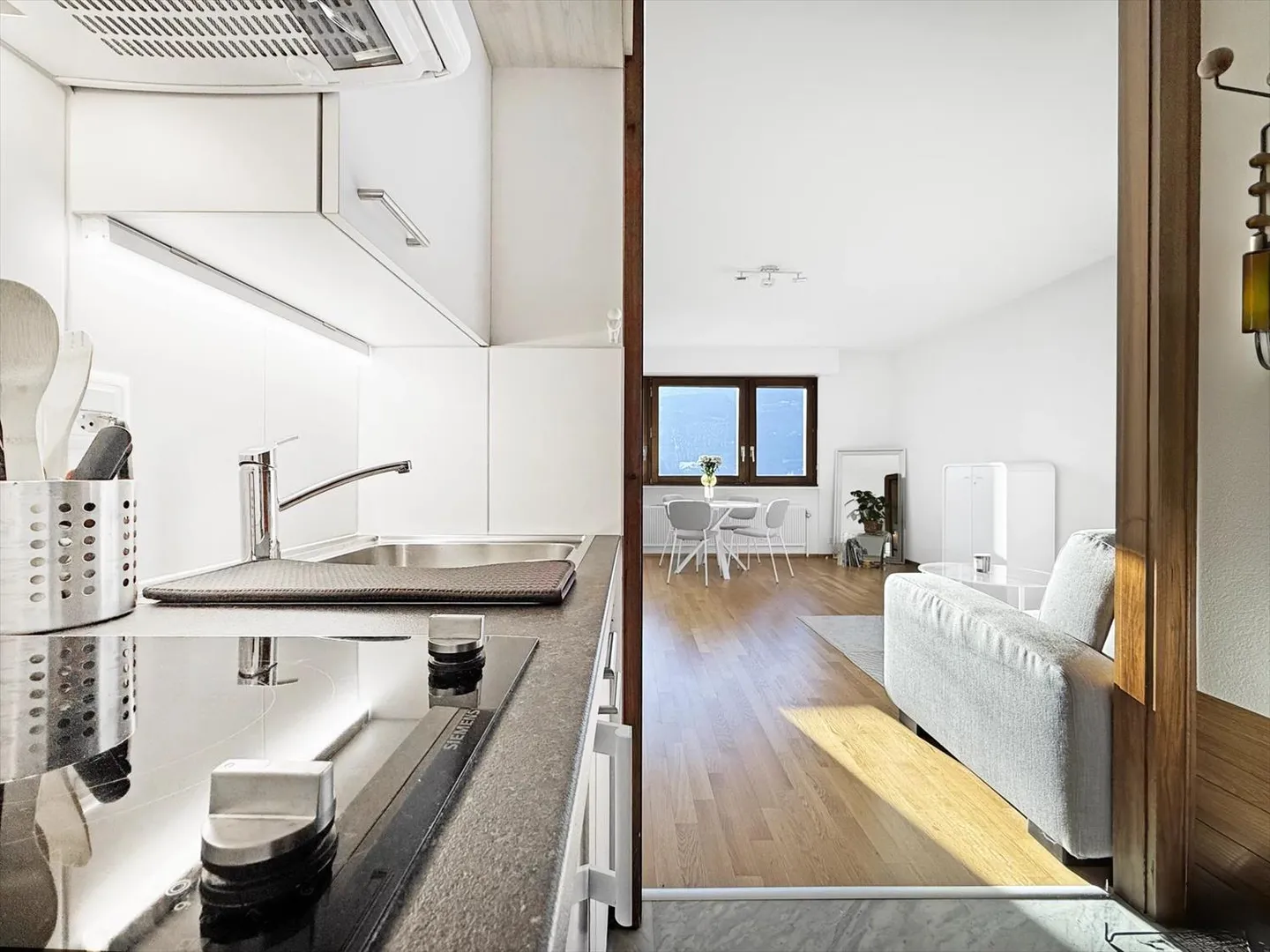 Studio zu vermieten - Sion - Place du Midi - Foto 4 von 8