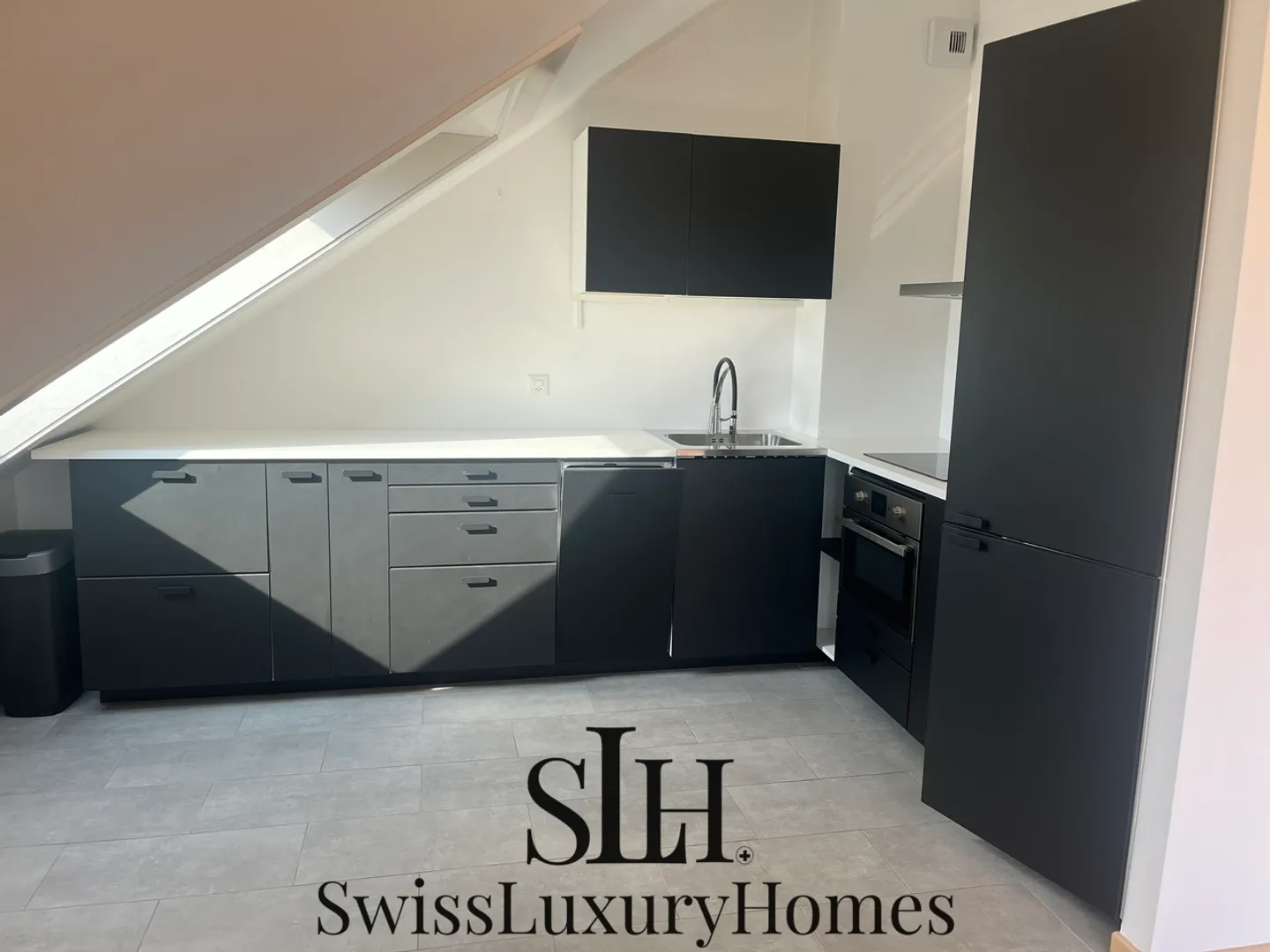 Elegante Penthouse-Wohnung mit Terrassen und Parkplatz - Foto 10 von 19