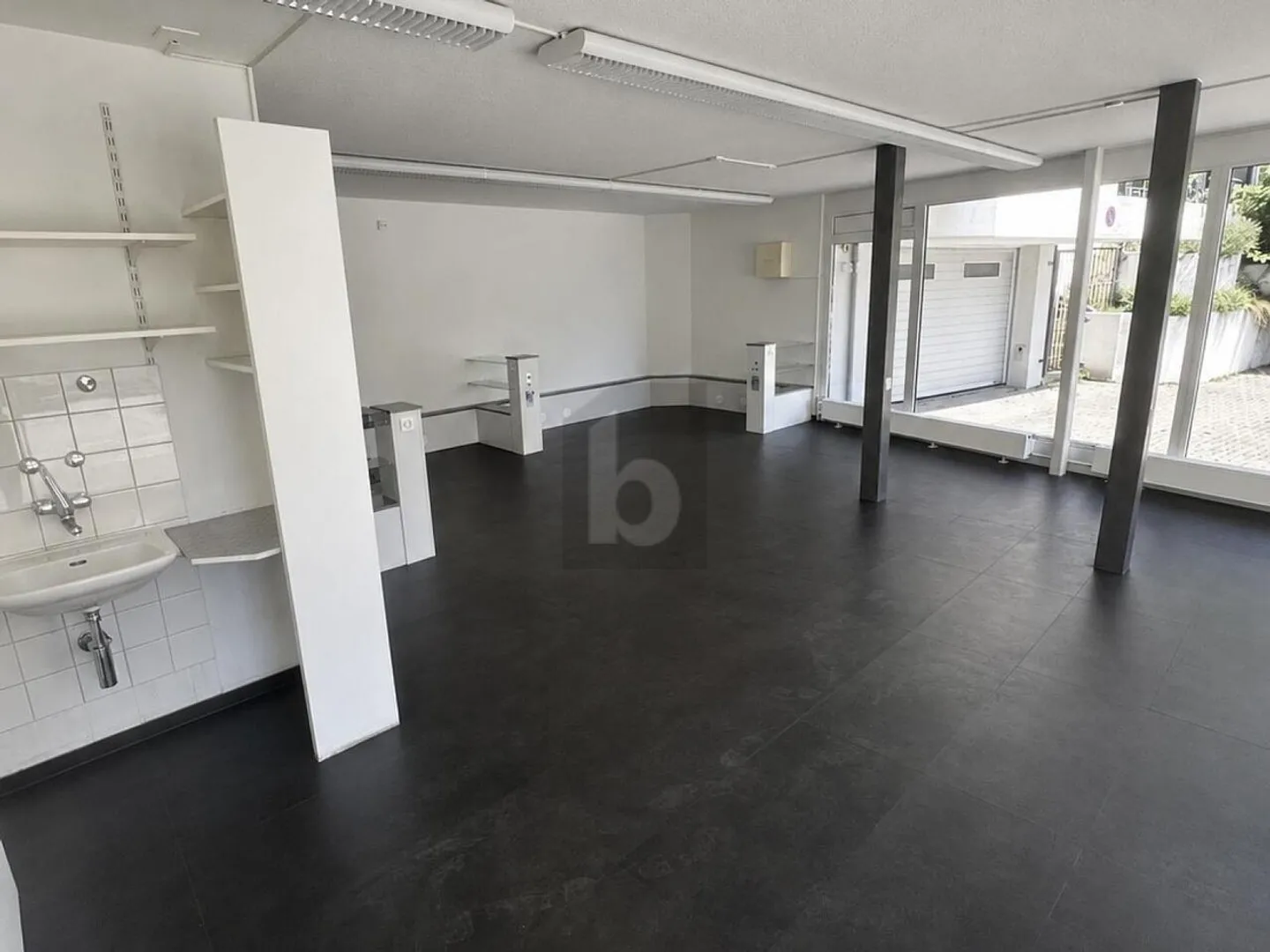Moderne Gewerbefläche - Foto 4 von 5
