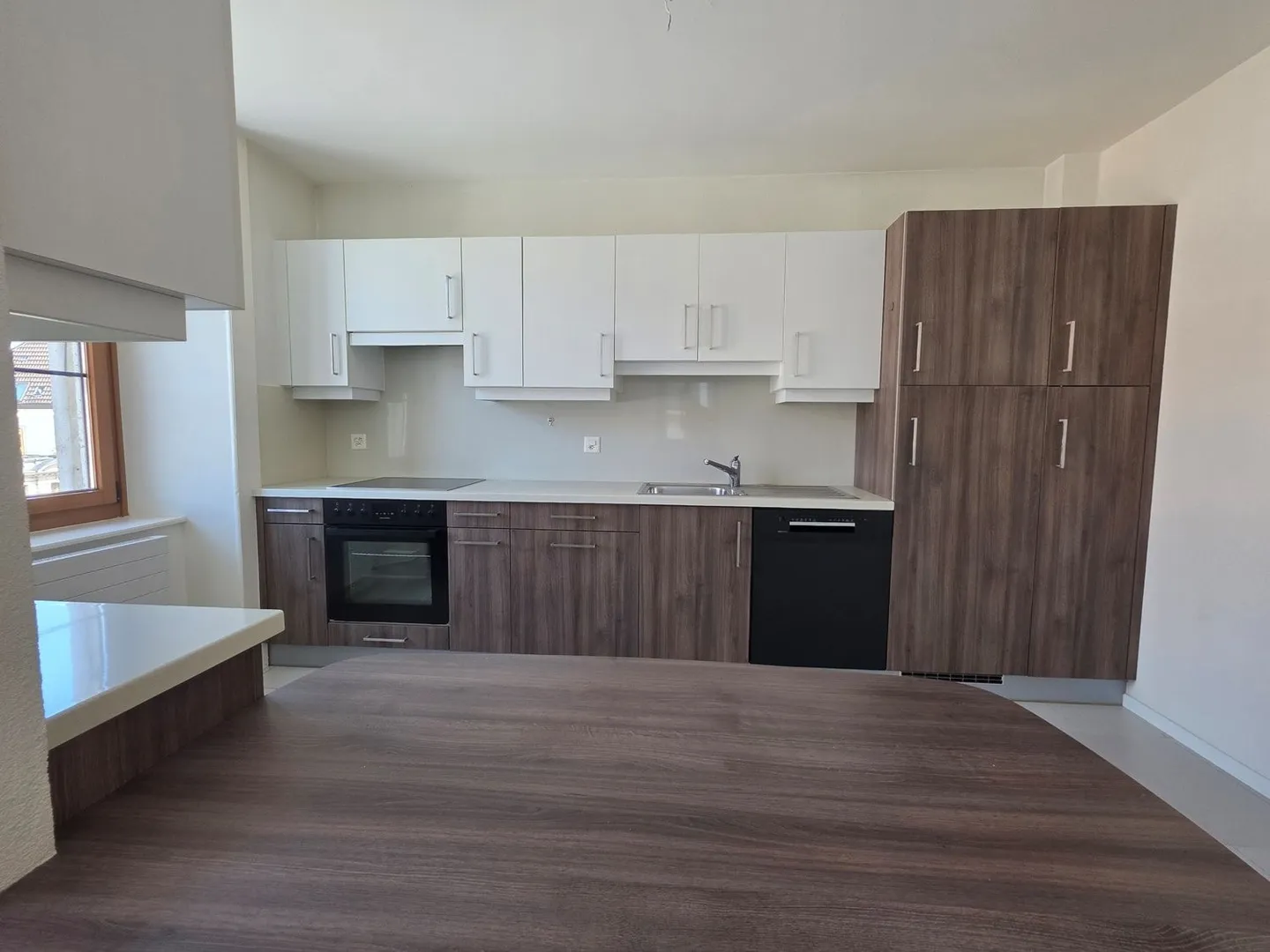 WOHNUNG IN DER NÄHE DES MARKTPLATZES - Foto 2 von 8