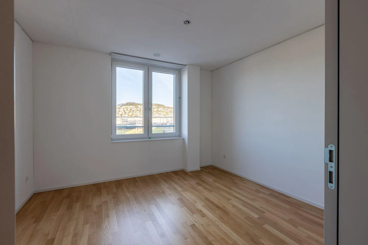 Ampio appartamento di 5.5 stanze 03.21 con molte opzioni di acquisto - Foto 6 di 19