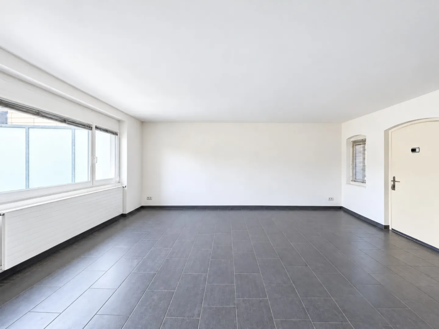 Unique Loft Apartment 74 m2 Living Space with 30m2 Terrace - Photo 3 of 10