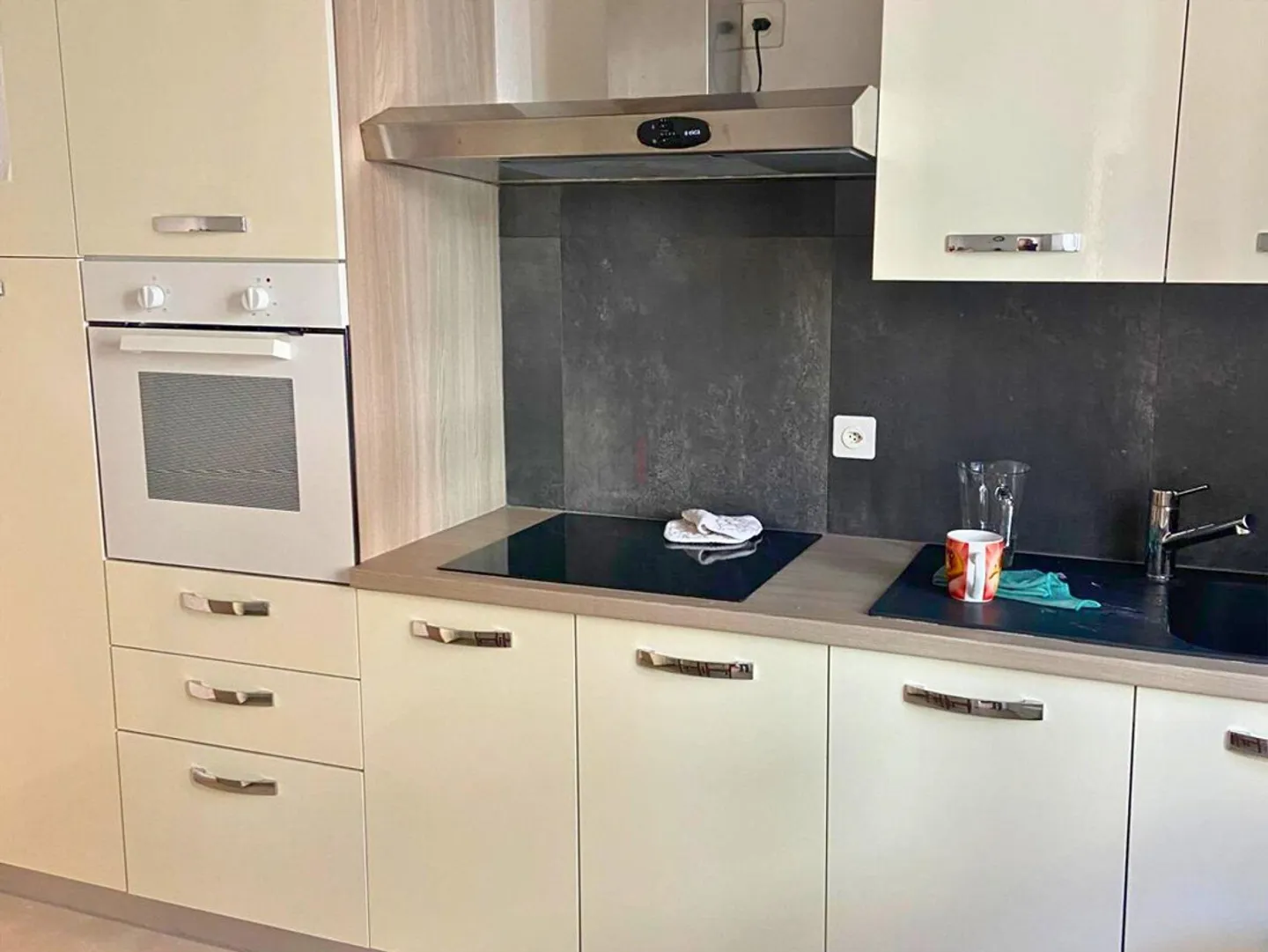 NEW PRICE, A REDDITO,  A DUE PASSI DAL LAGO - Foto 3 di 9