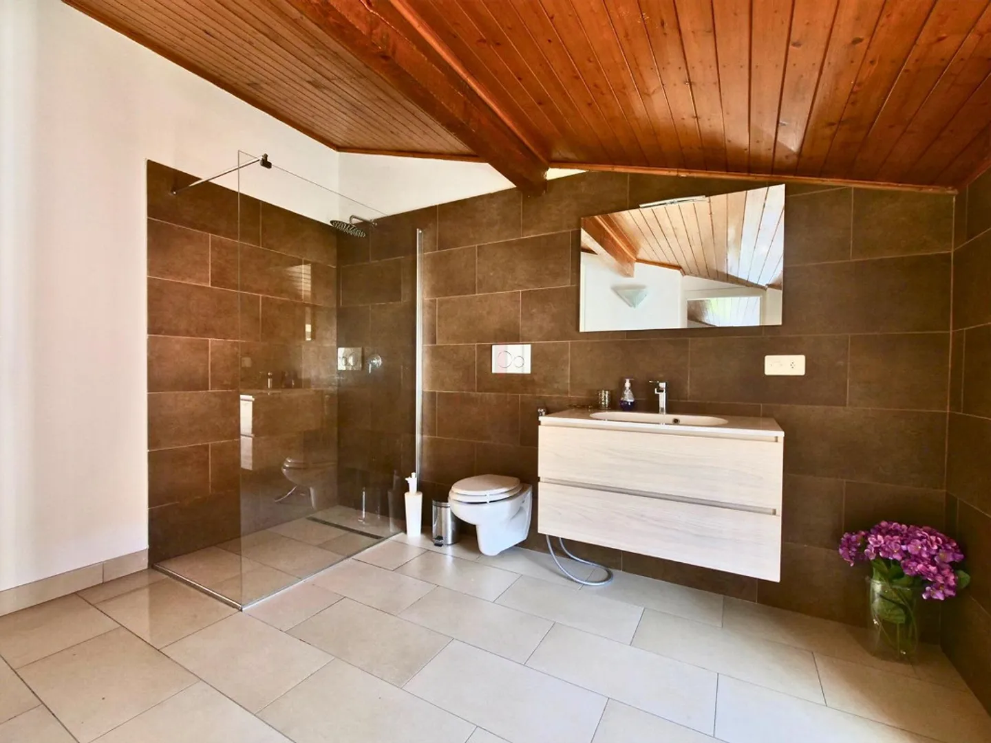 NEW PRICE, A REDDITO,  A DUE PASSI DAL LAGO - Foto 5 di 9