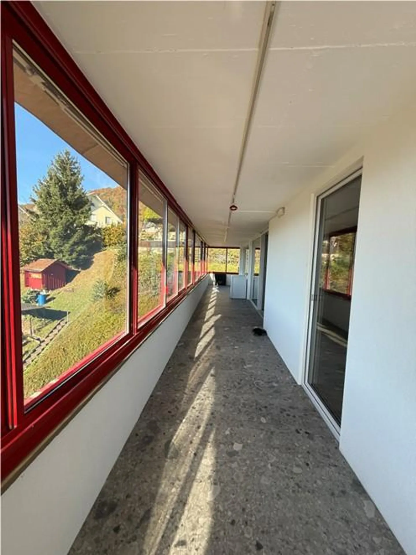 Penthouse apartment with spacious terrace and breathtaking view - Photo 8 of 20