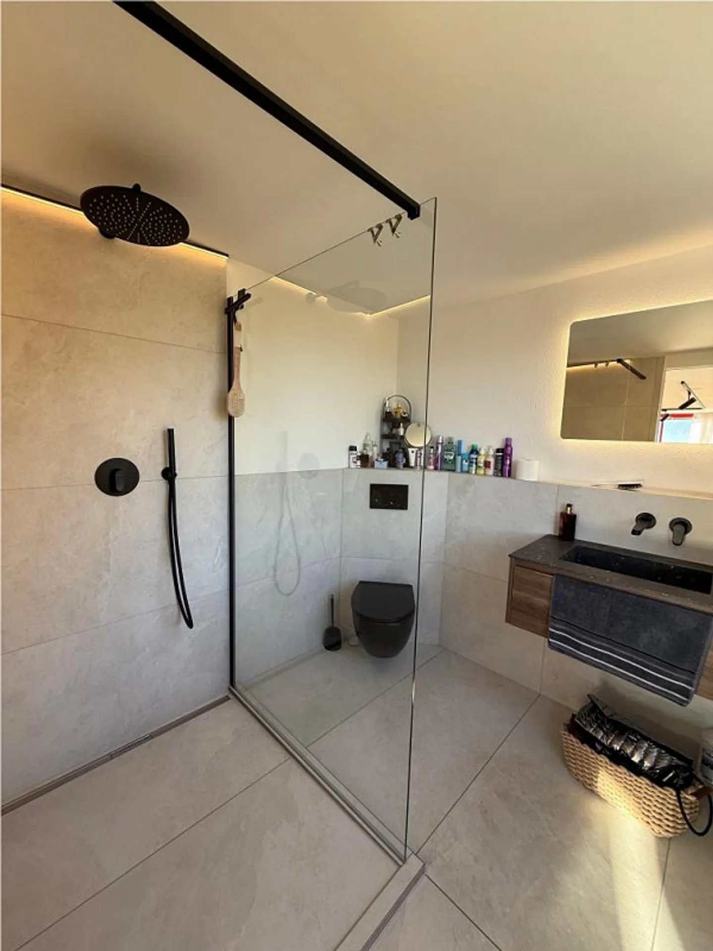 Penthouse apartment with spacious terrace and breathtaking view - Photo 12 of 20