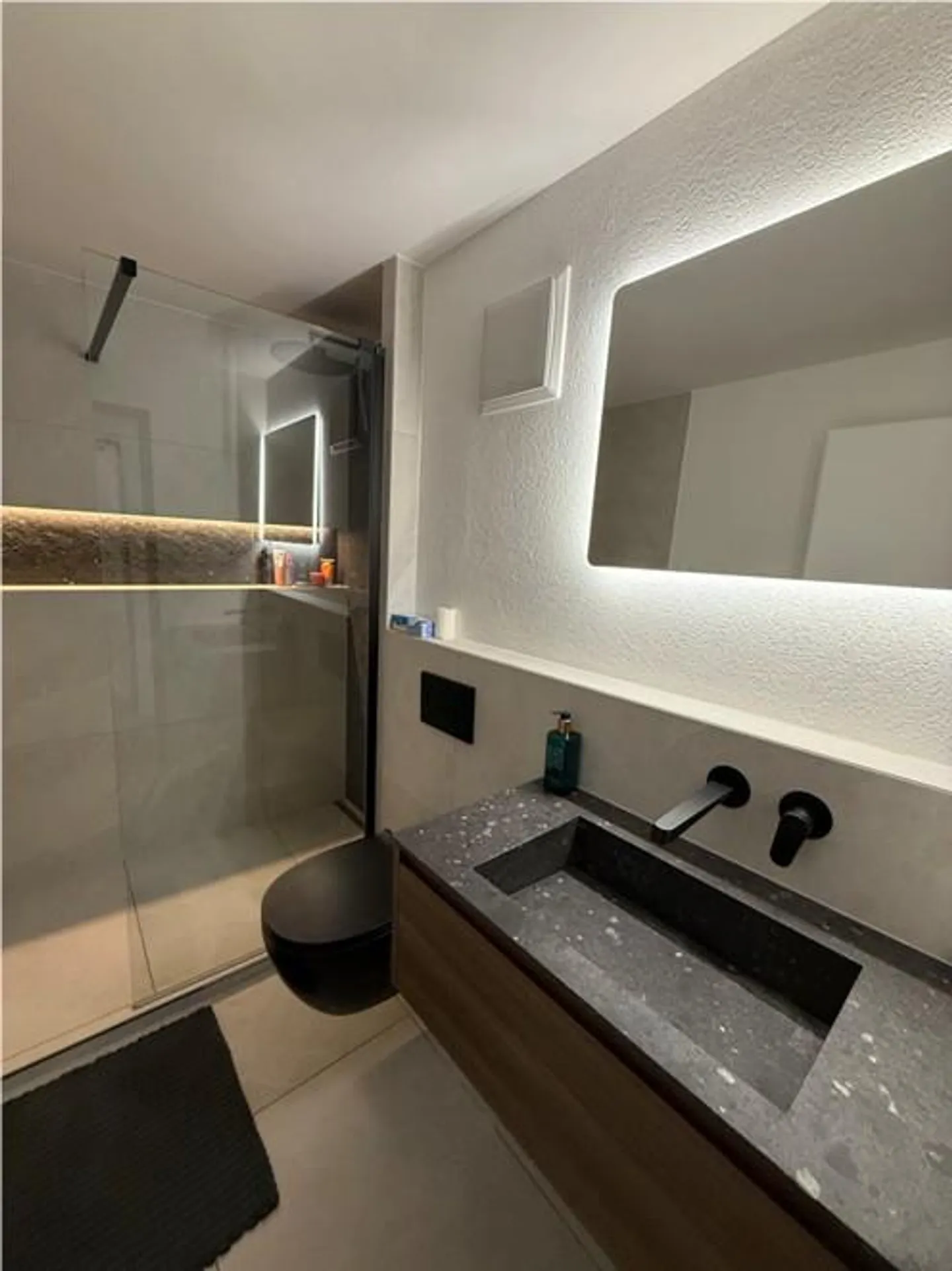 Penthouse apartment with spacious terrace and breathtaking view - Photo 16 of 20