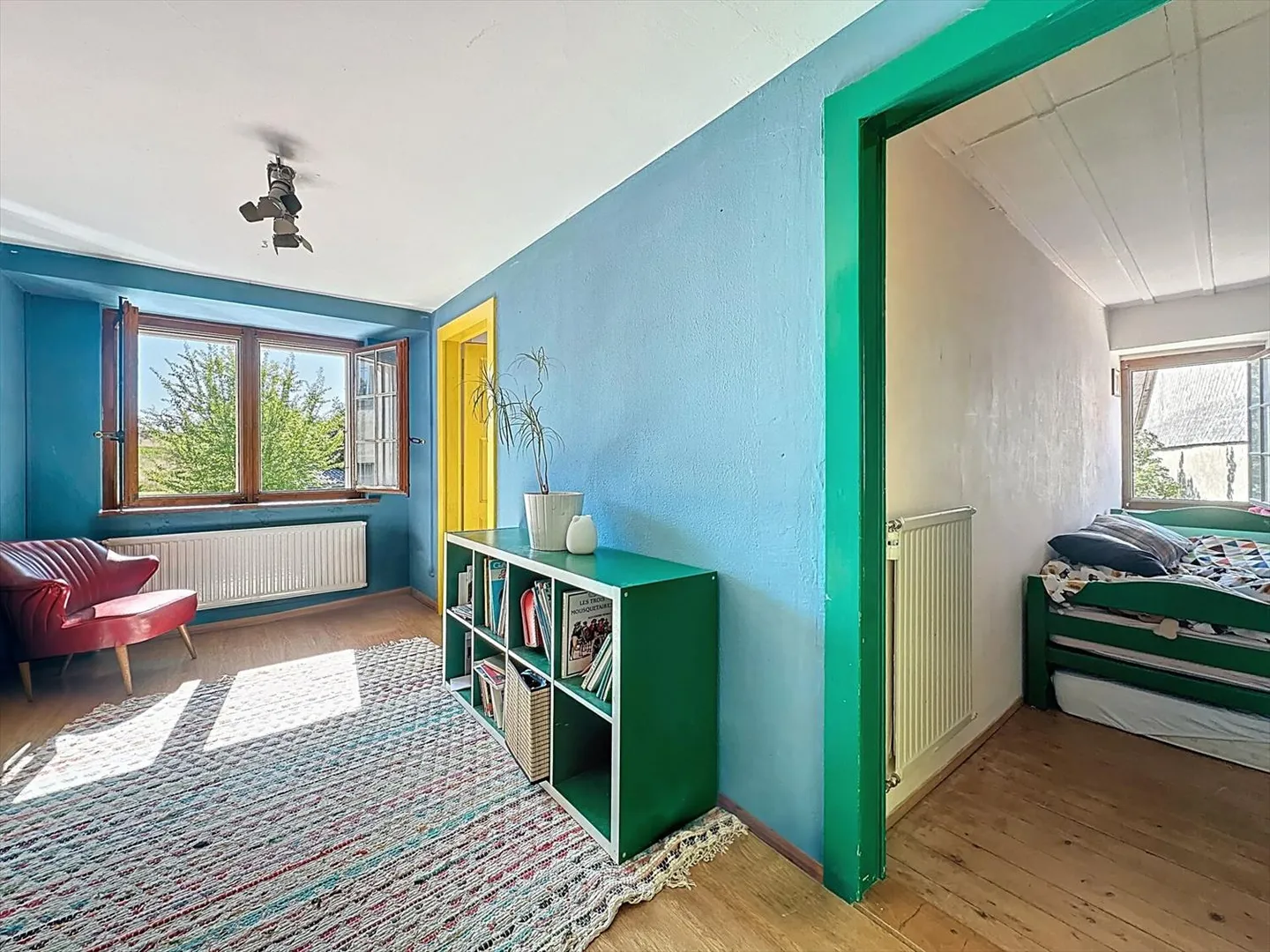 UNA CASA RURALE CON FIENILE ADIACENTE E GIARDINO - Foto 10 di 13