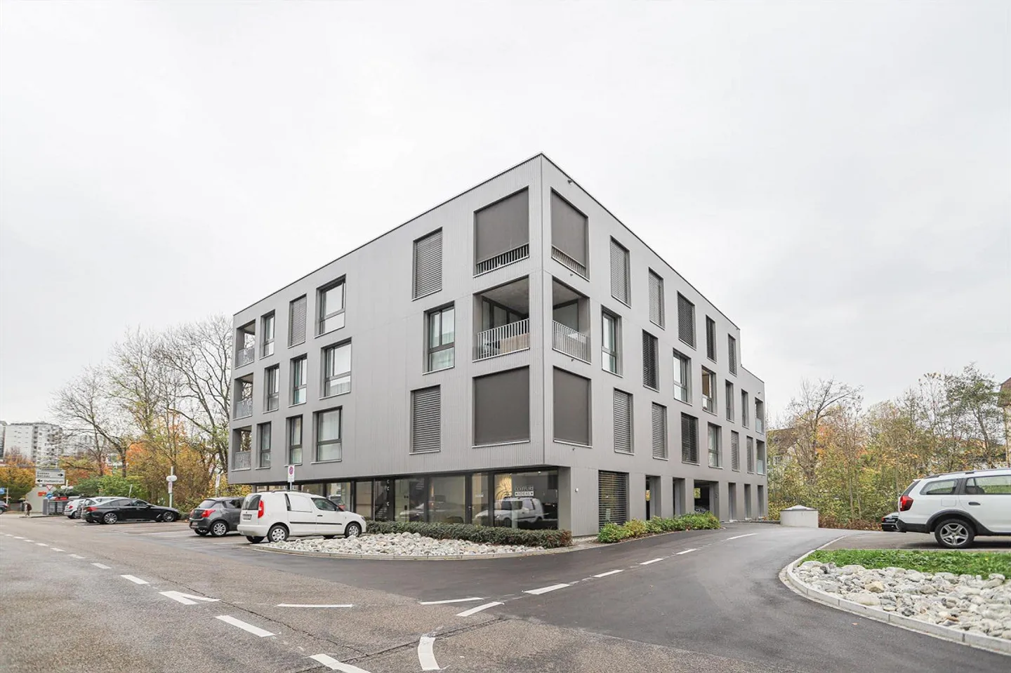 Motorradabstellplatz in St. Gallen - Foto 2 von 2