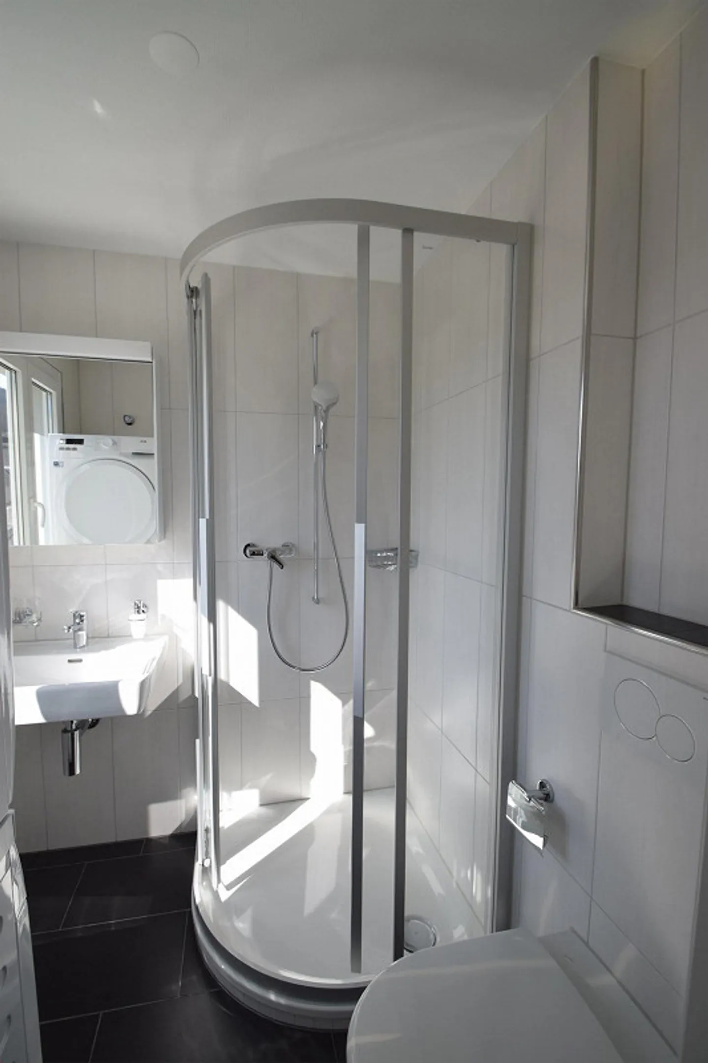 Renovierte Wohnung in zentraler Lage - Foto 3 von 7