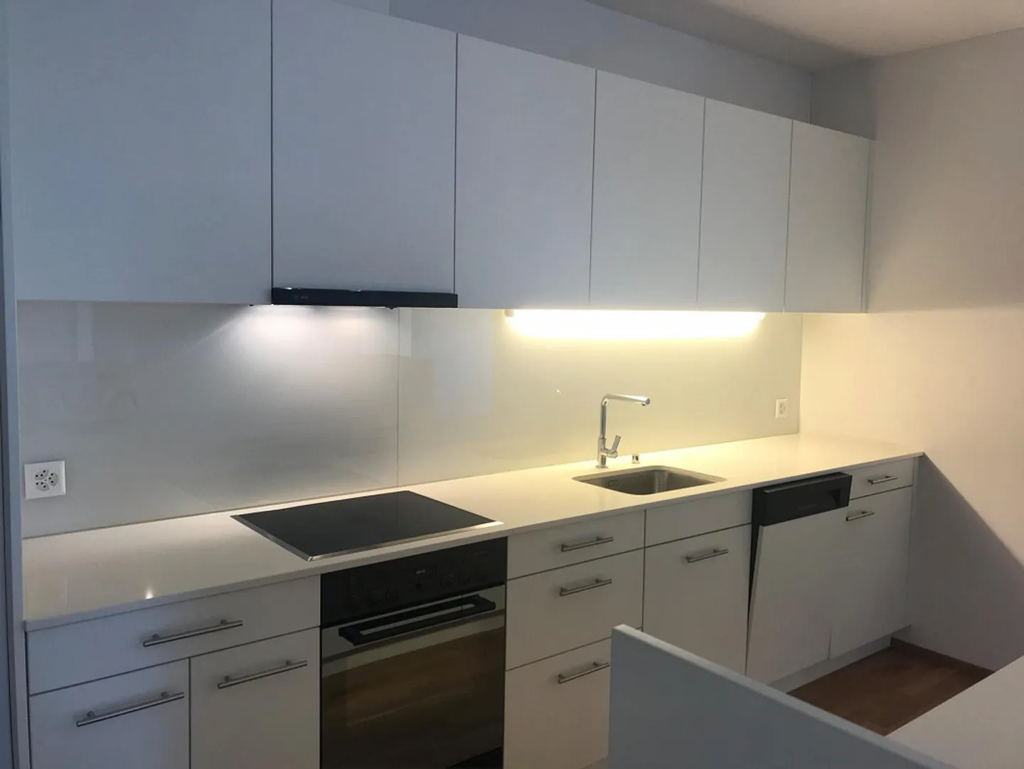 Ampio appartamento di 3,5 locali con patio - Foto 6 di 15