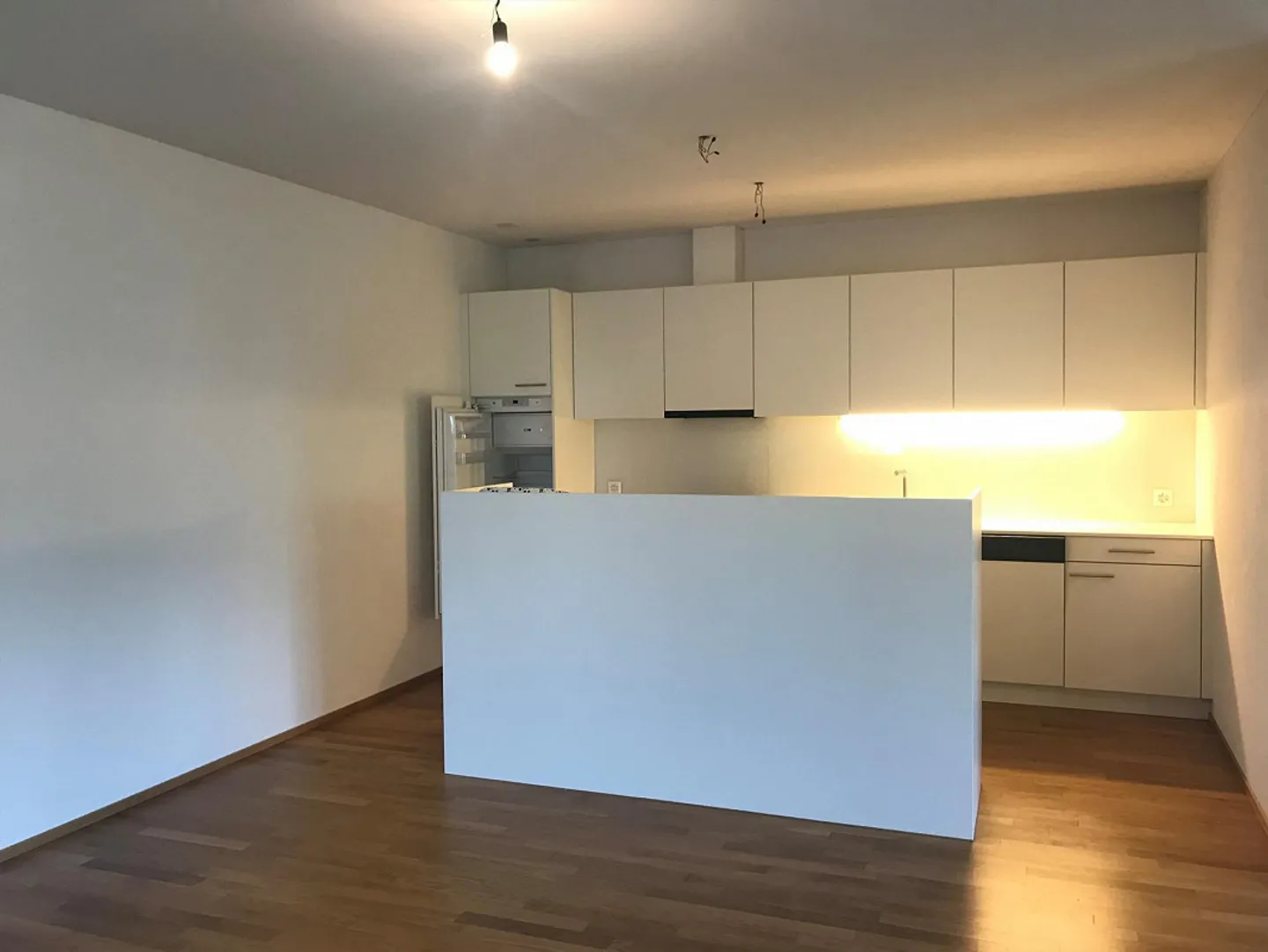 Ampio appartamento di 3,5 locali con patio - Foto 7 di 15