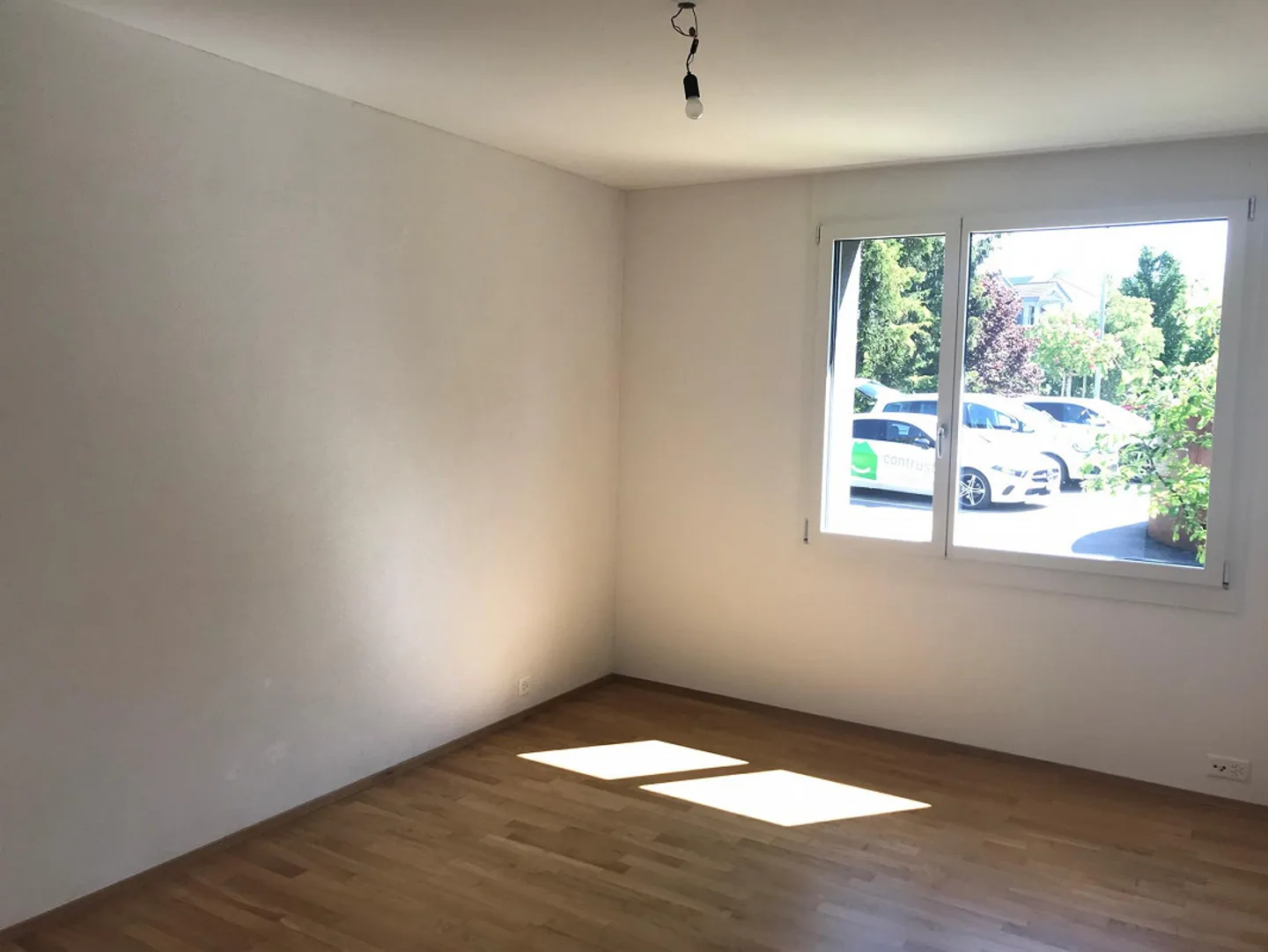 Ampio appartamento di 3,5 locali con patio - Foto 8 di 15