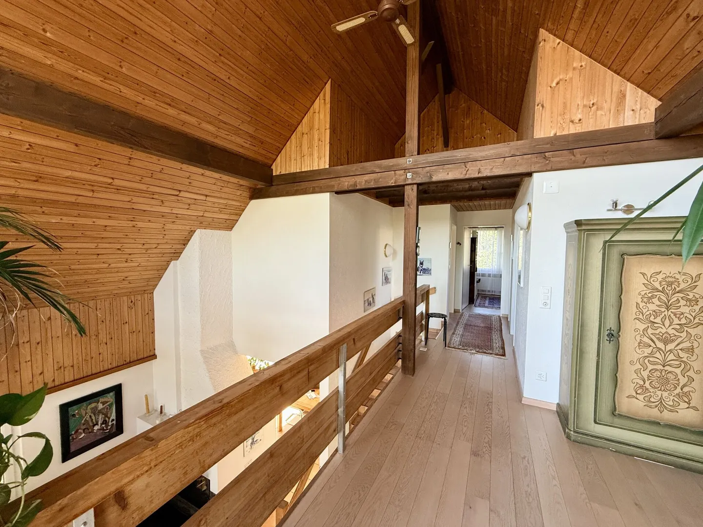 Maison individuelle avec chauffage géothermique, cuisine Gaggenau et jardin paradisiaque - Photo 12 sur 15