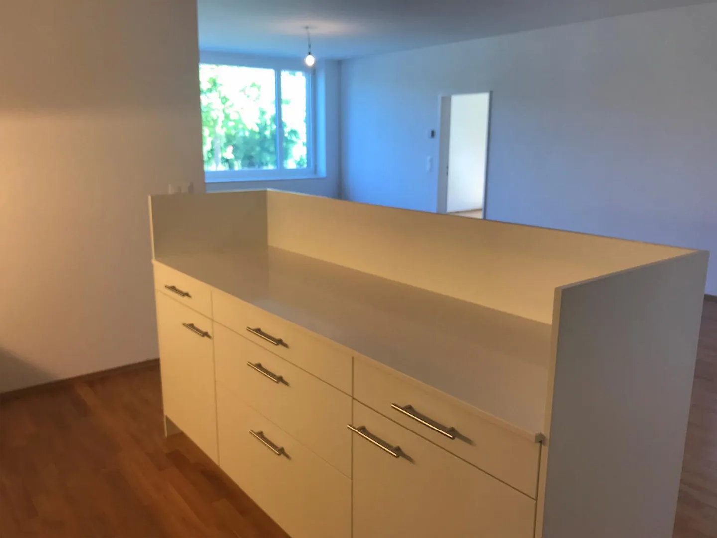 Ampio appartamento di 3,5 locali con patio - Foto 9 di 15