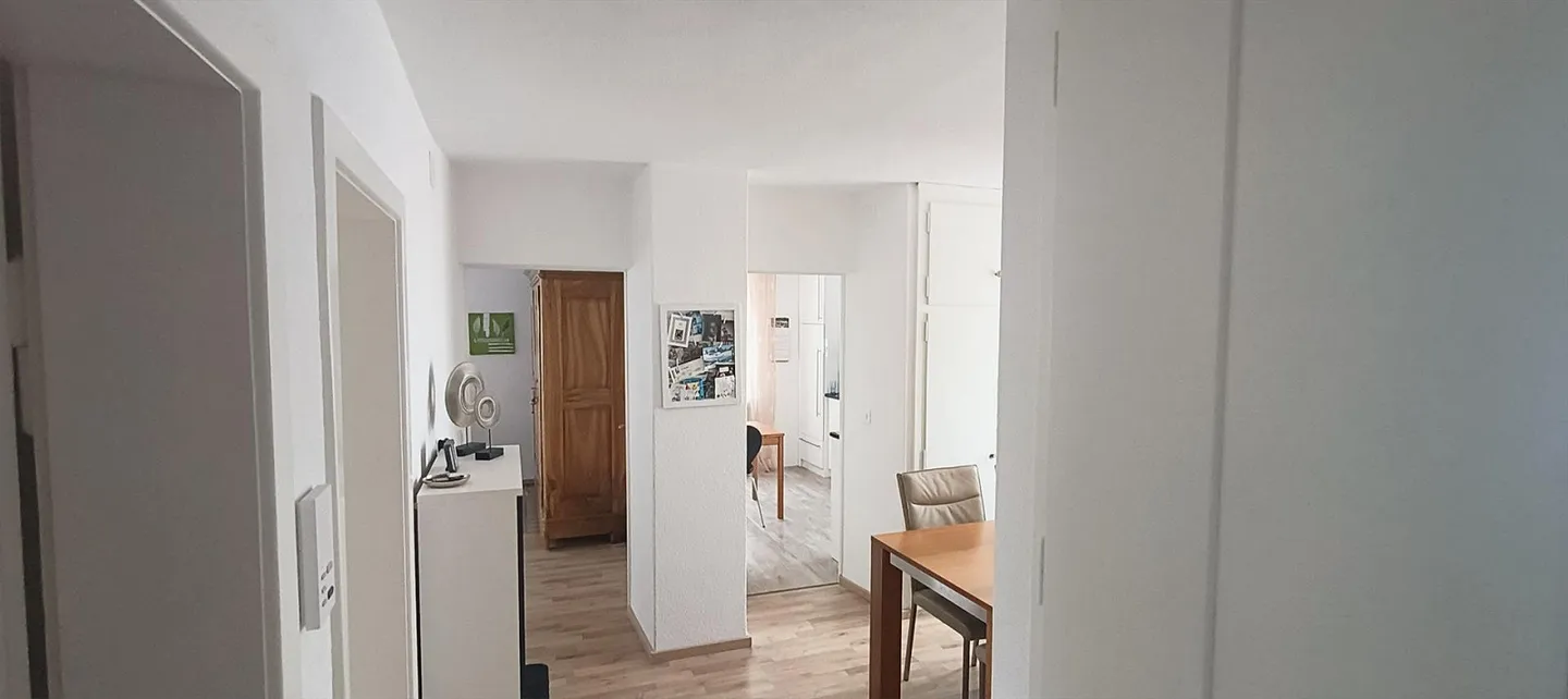 Appartement lumineux de 3,5 pièces dans le quartier populaire de Breite - Photo 7 sur 15