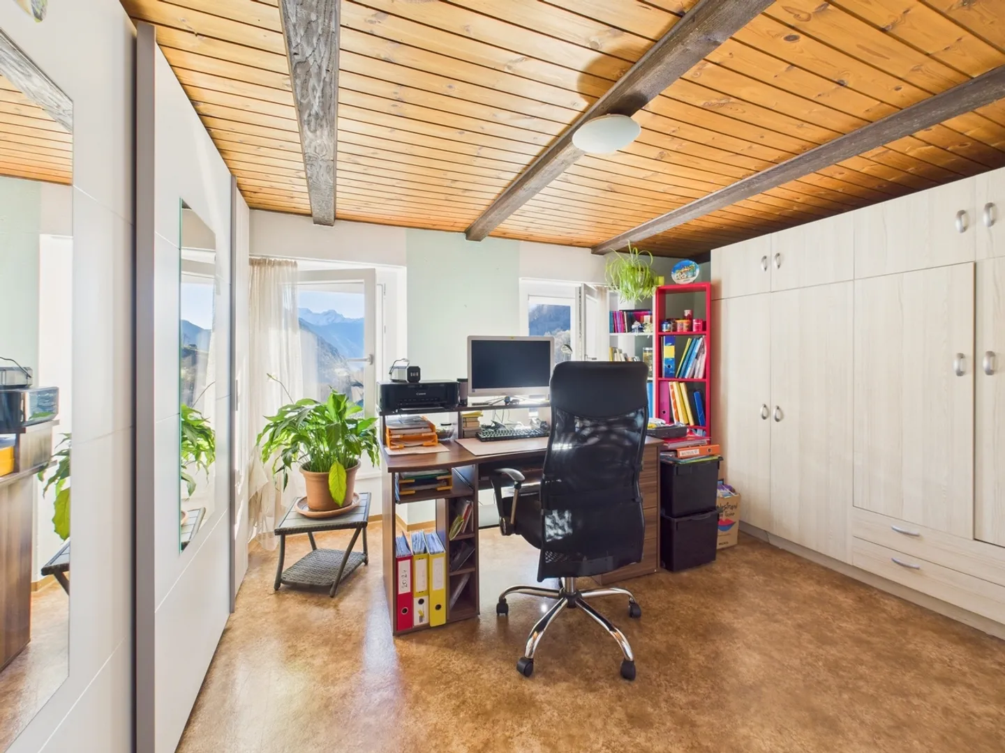 Charmante maison individuelle à Marolta avec grand jardin - Photo 10 sur 13