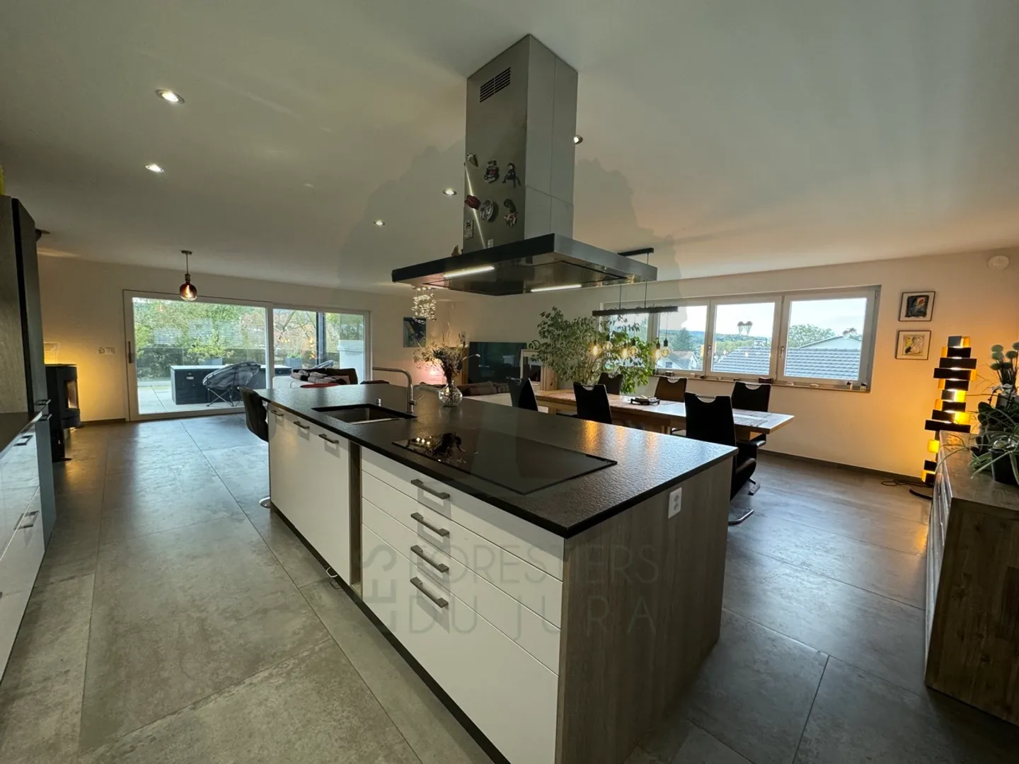 Wunderschöne 4,5-Zimmer-Penthouse in Alle - Foto 3 von 29