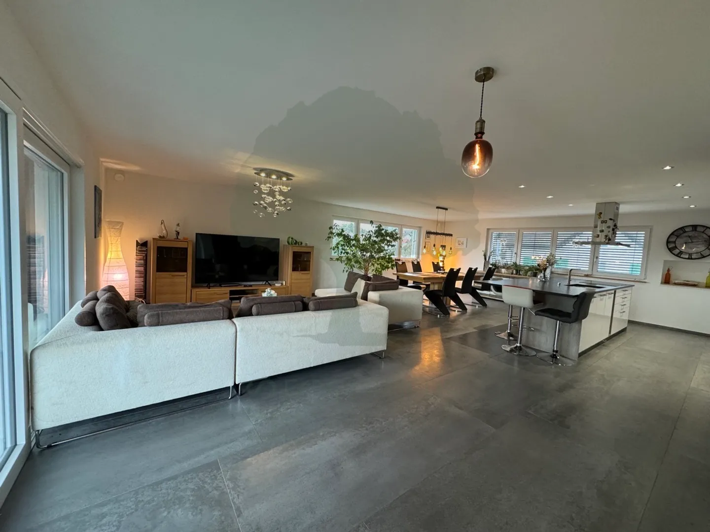 Wunderschöne 4,5-Zimmer-Penthouse in Alle - Foto 6 von 29