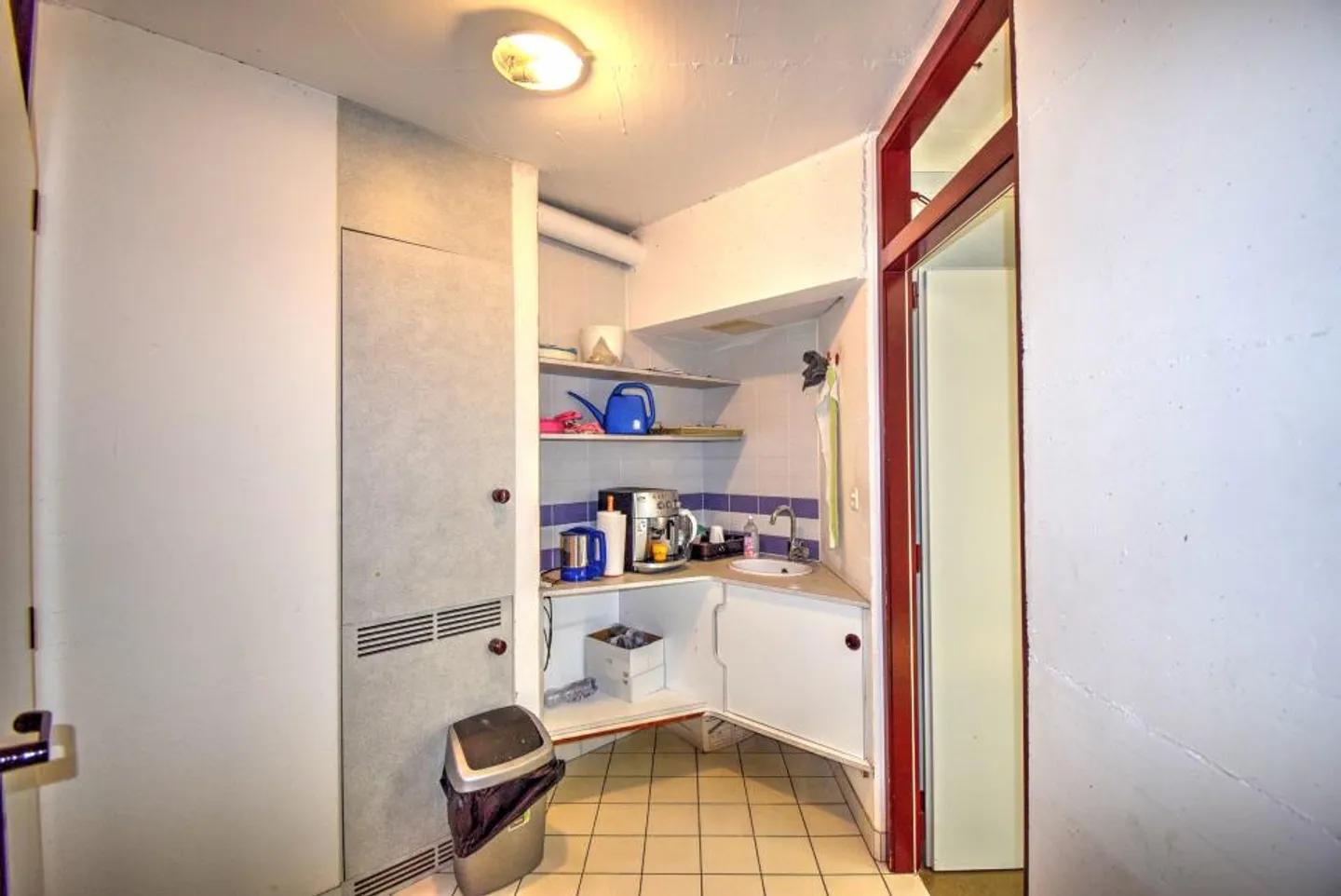 In an attractive area of Nyon: 350m2 of offices - Photo 7 of 10