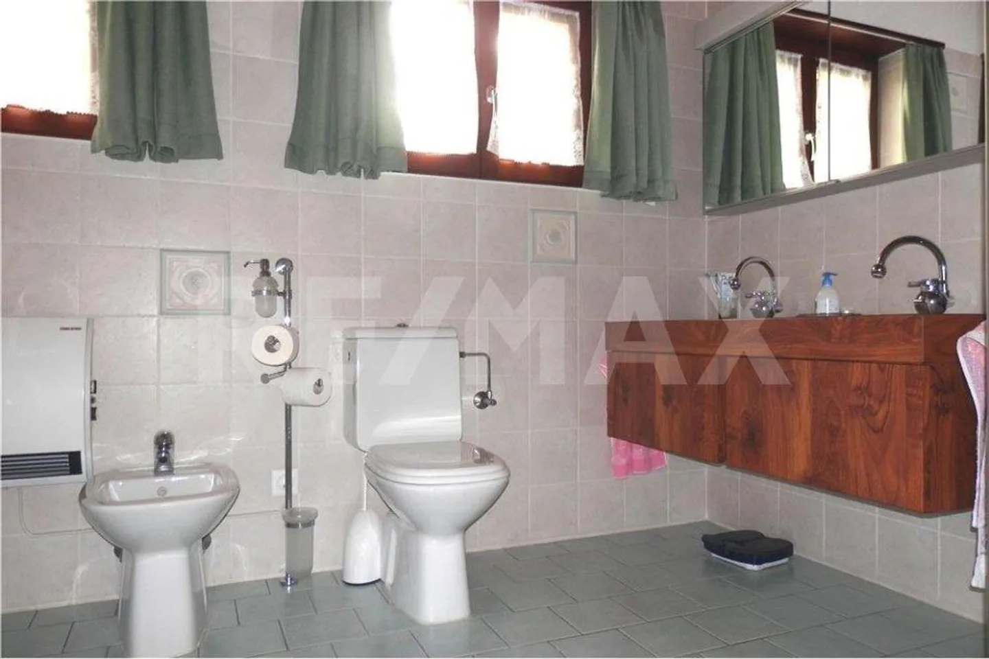 Maison individuelle avec garage, jardin et belle vue panoramique - Photo 7 sur 12