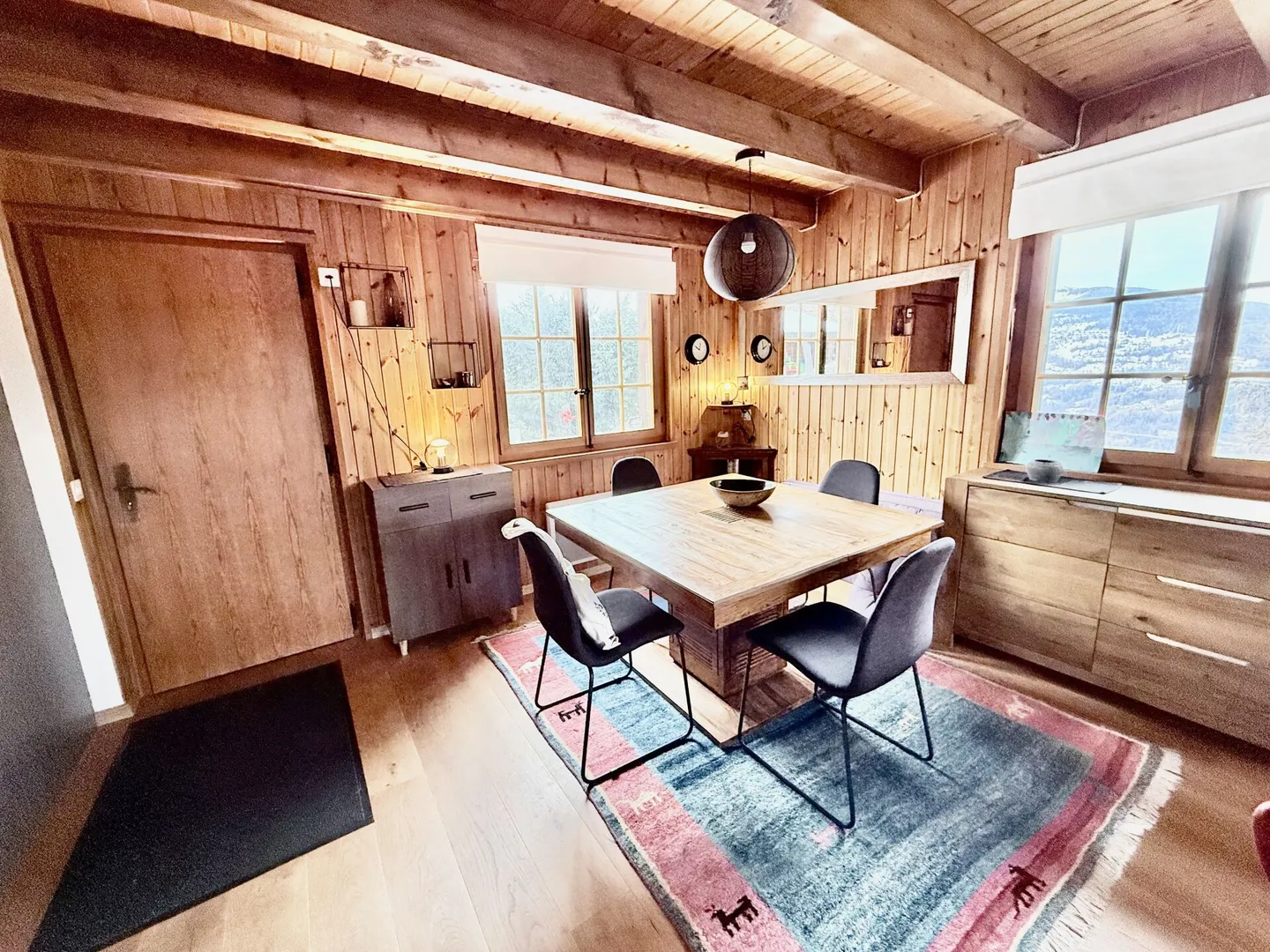 Chalet avec cachet à vendre - Photo 4 sur 11